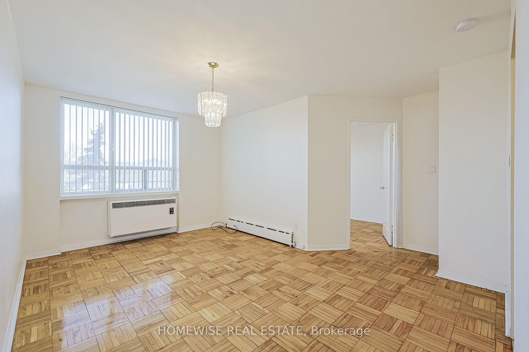 485 Kingston Road 414, Toronto, ON M4L 1V6