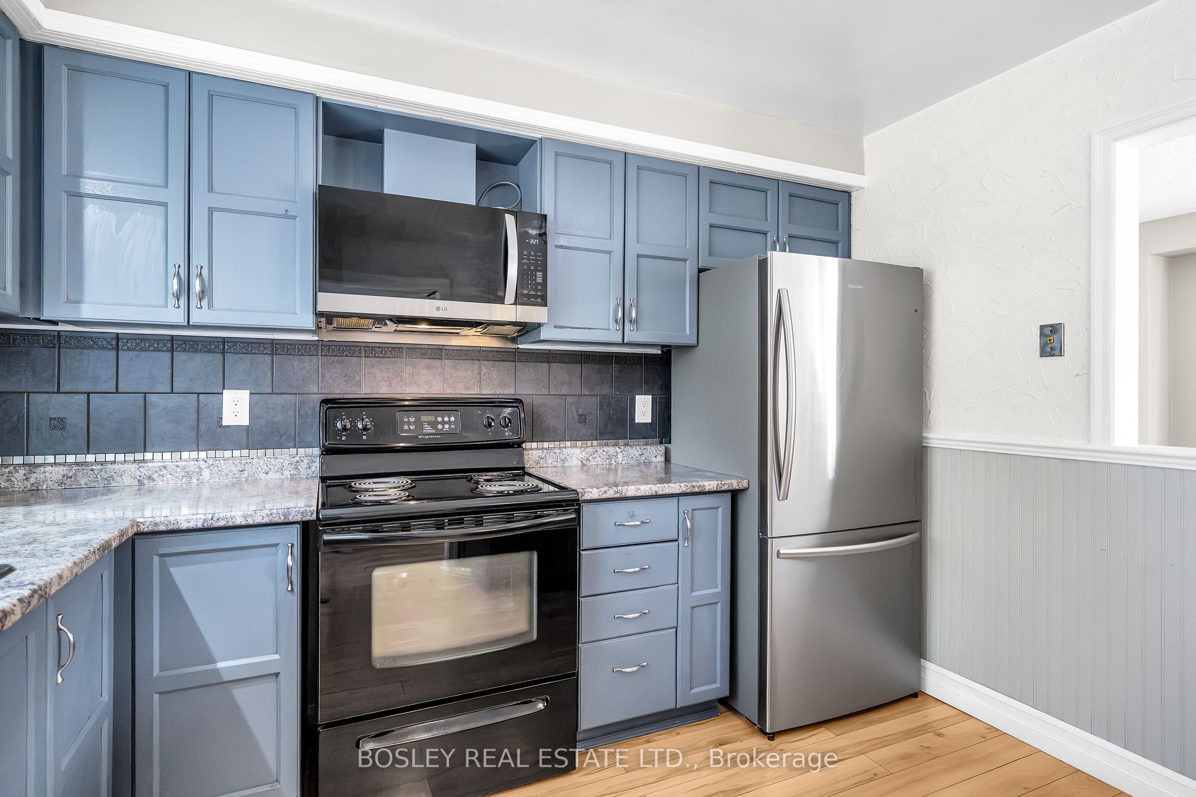 74 Elford Drive, Clarington, ON L1C 4R4 photo 4