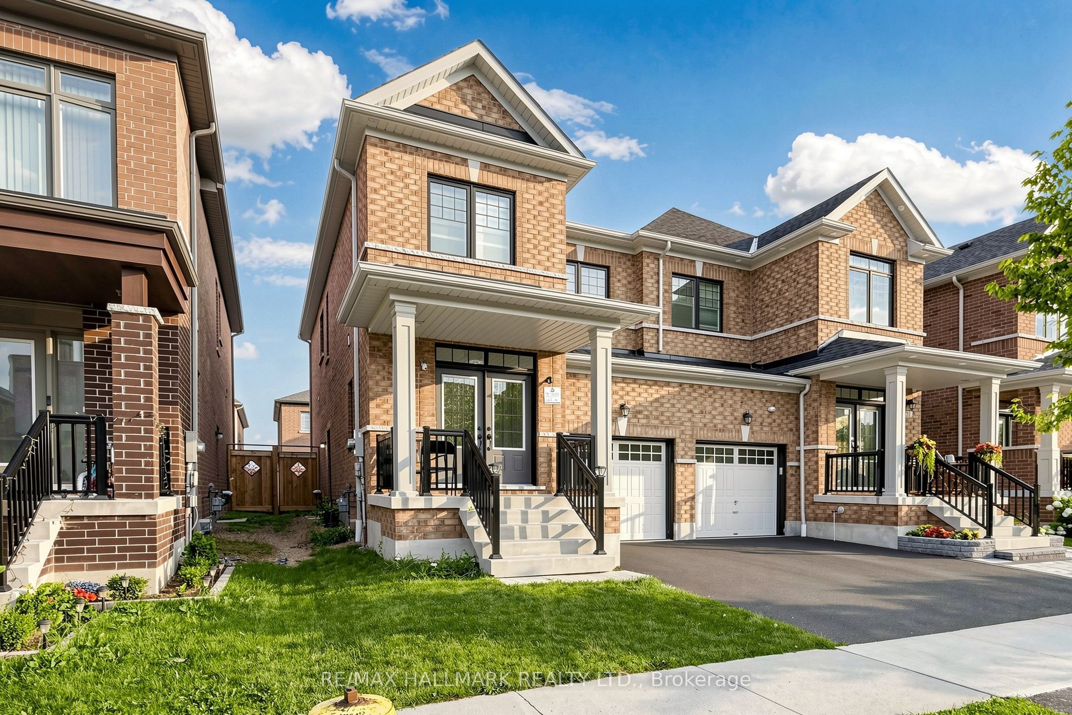 19 conarty Crescent, Whitby, ON L1P 0L4 photo 3