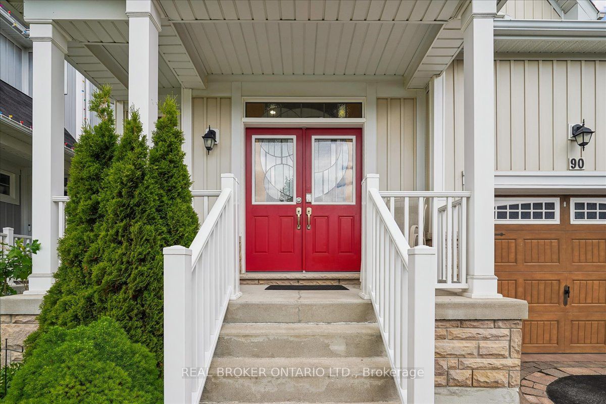 90 Erskine Drive, Clarington, ON L1B 0C8 photo 3