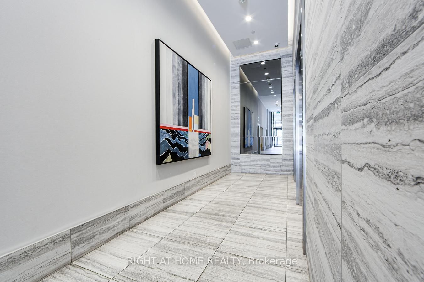 630 Greenwood Avenue 204, Toronto, ON M4J 0A8 photo 5