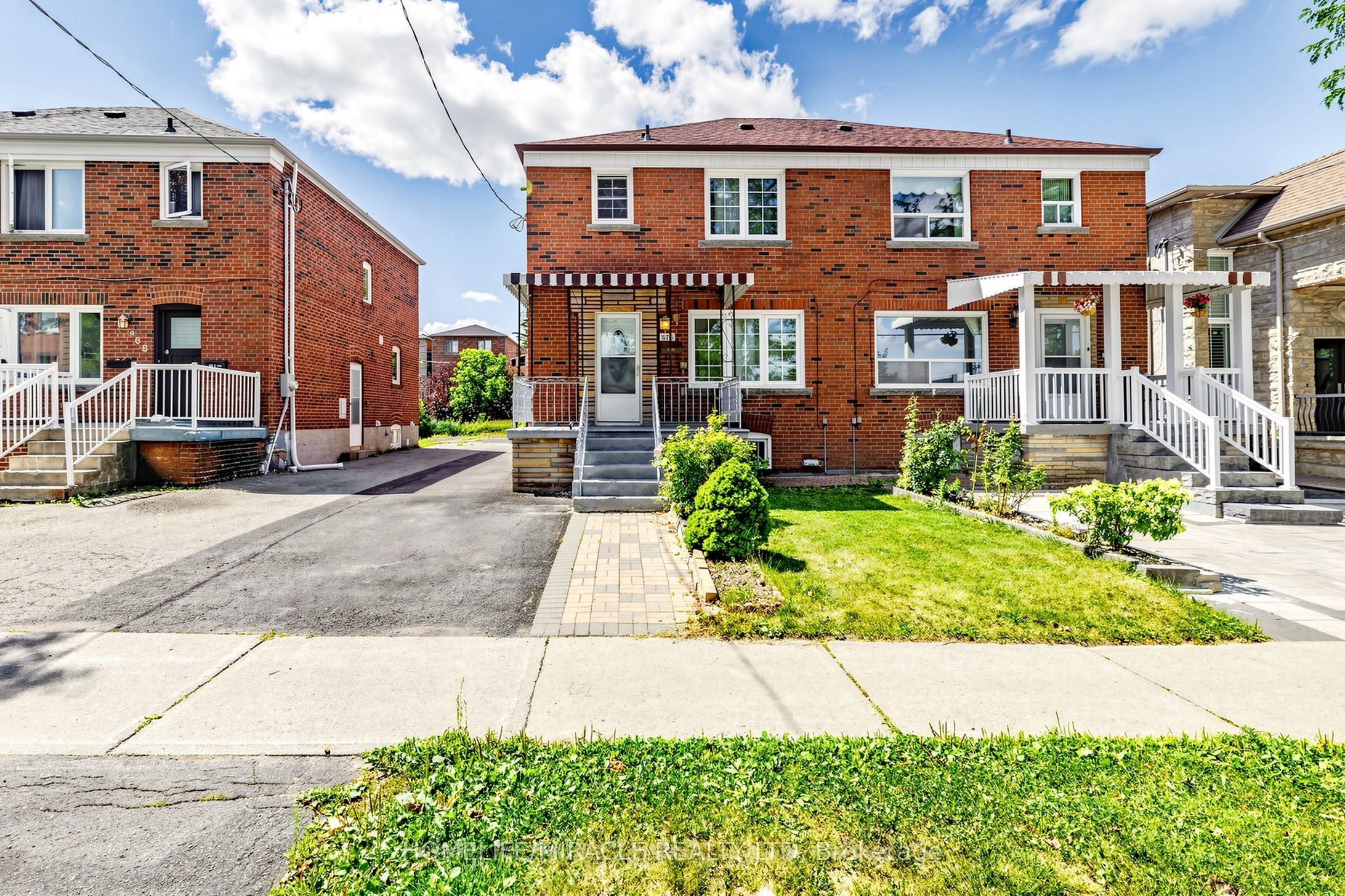 470 Midland Avenue, Toronto, ON M1N 4A6