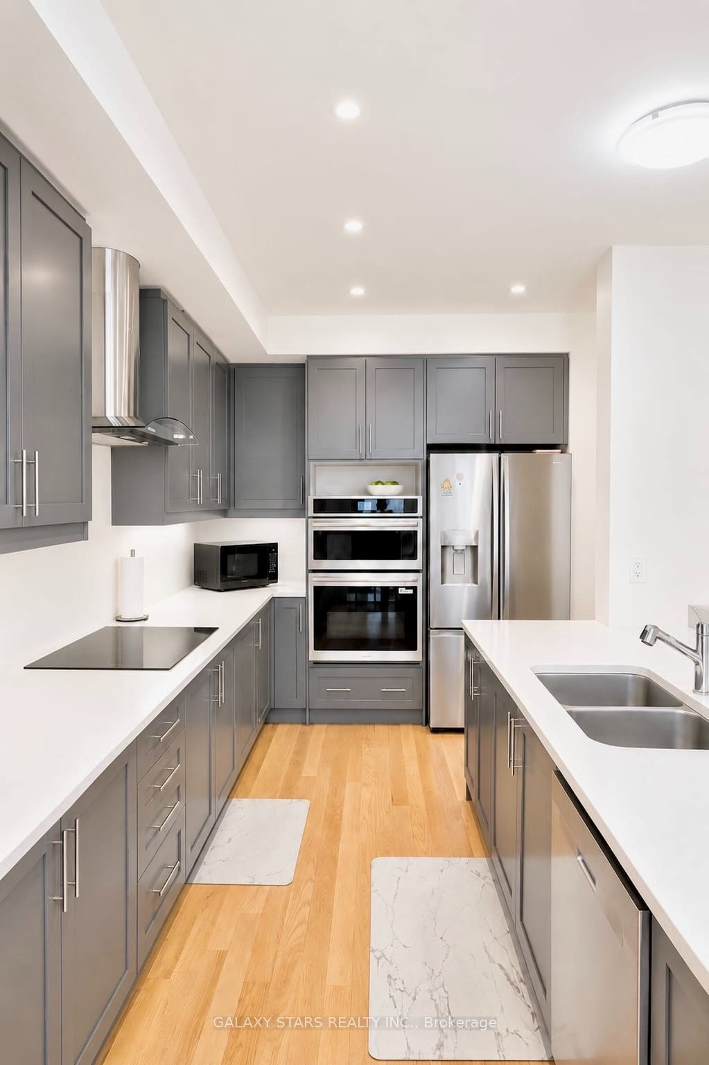 70 Mountainside Crescent, Whitby, ON L1R 0P5 photo 5