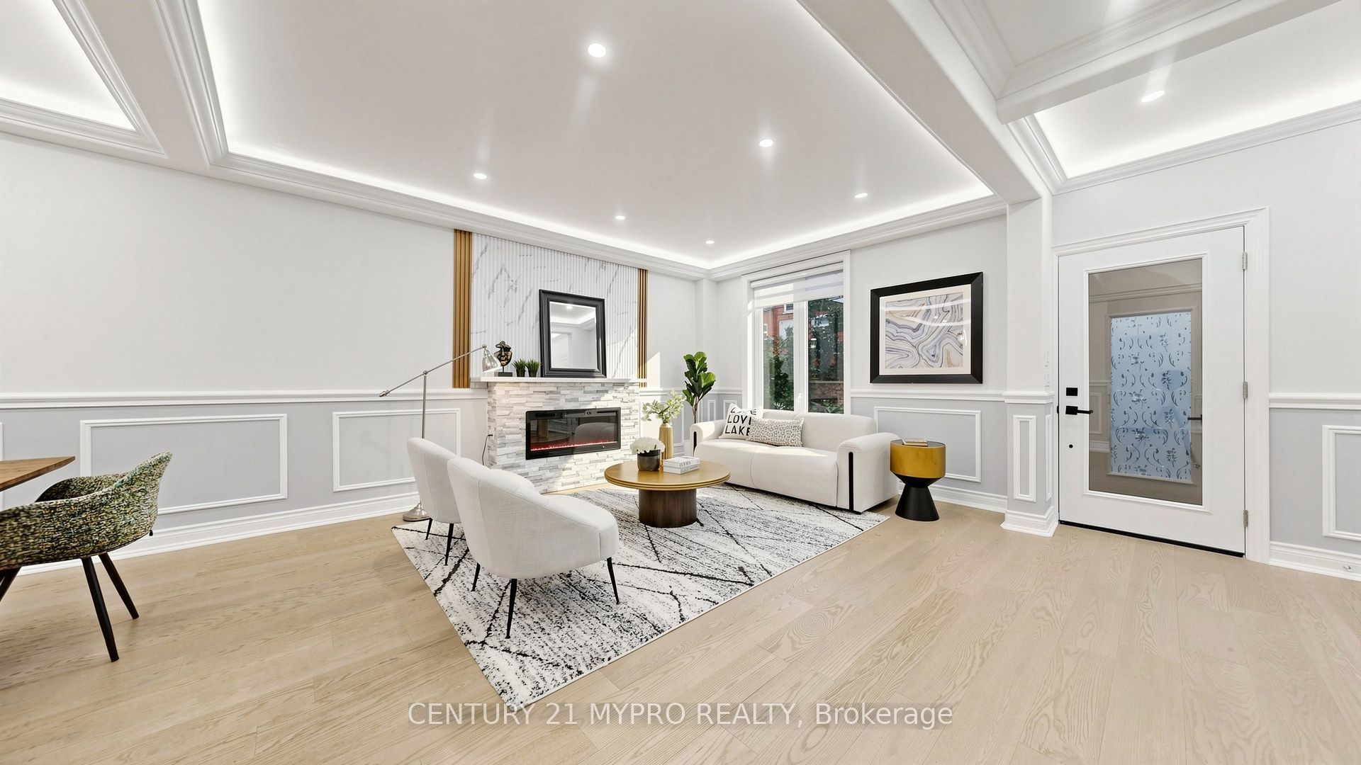 7 Cherry Nook Gardens, Toronto, ON M4L 1J5 photo 5