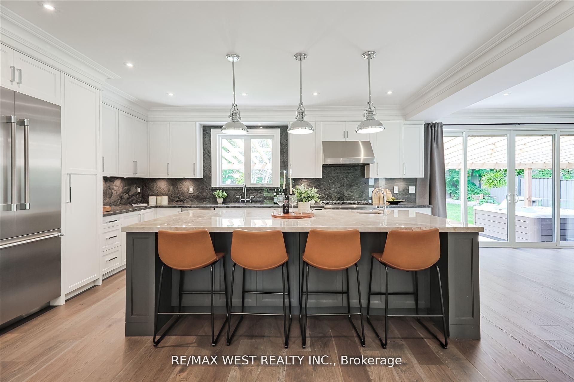 18 Windy Ridge Drive, Toronto, ON M1M 1H5 photo 3