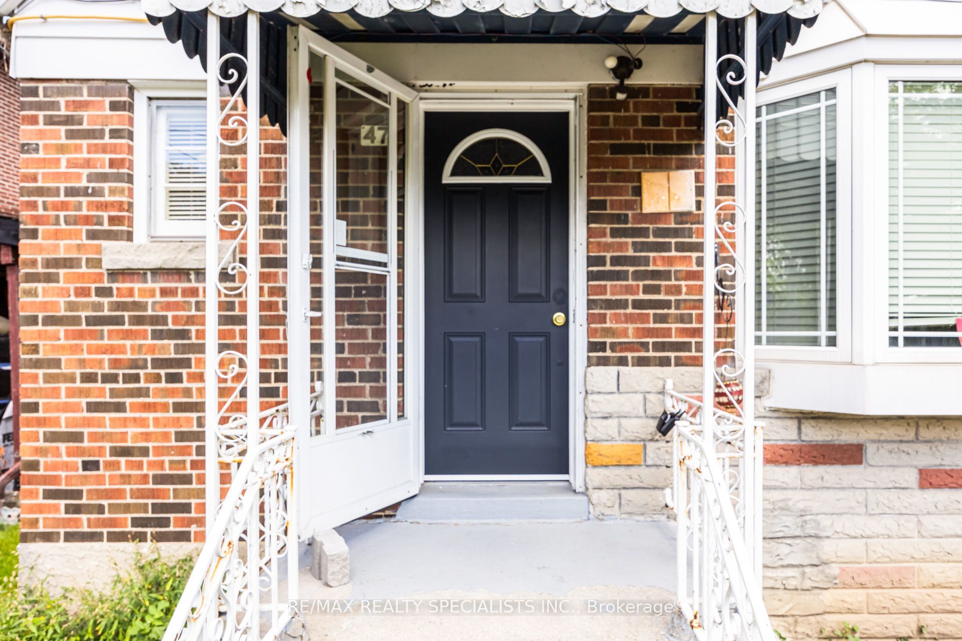 47 Singleton Road, Toronto, ON M1R 1H8 photo 3