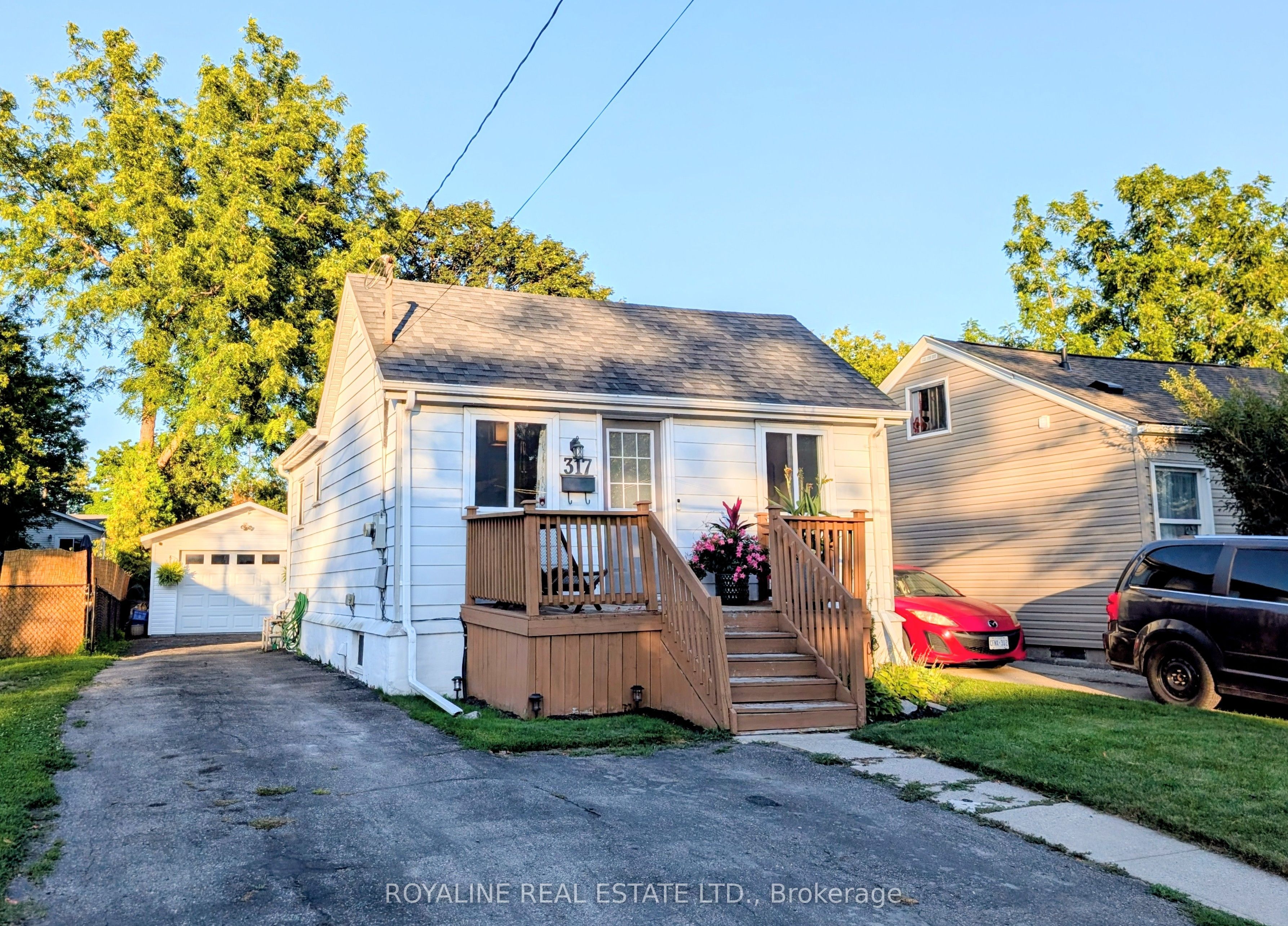 317 Oshawa Boulevard S, Oshawa, ON L1H 5R9