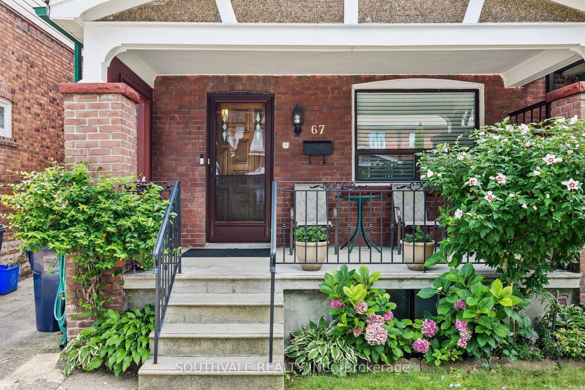 67 Kings Park Boulevard, Toronto, ON M4J 2B9 photo 3