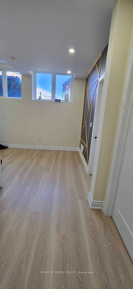 Bsmnt 213 Doug Finney Street, Oshawa, ON L1K 3G3 photo 4