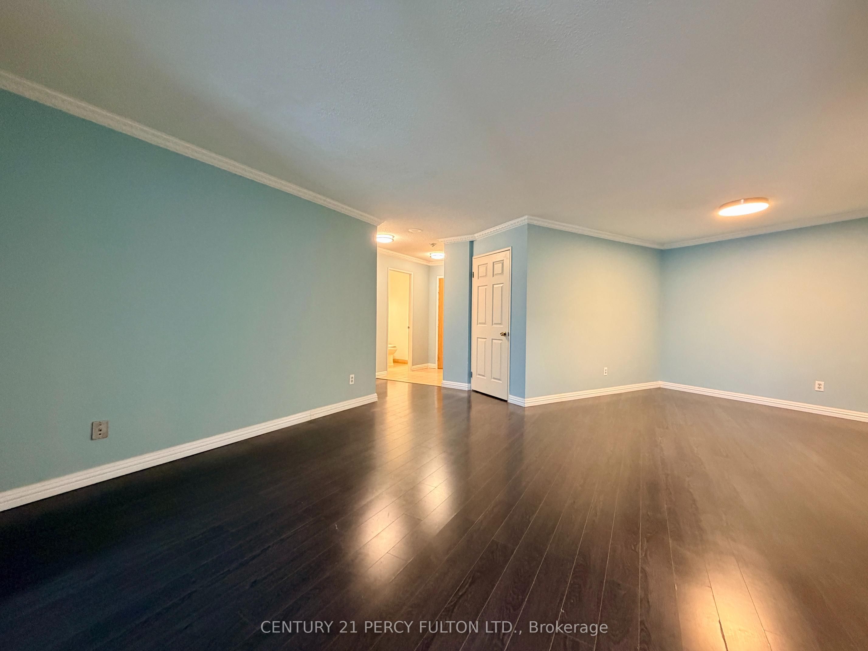175 bamburgh Circle, Toronto, ON M1W 3X8 photo 3