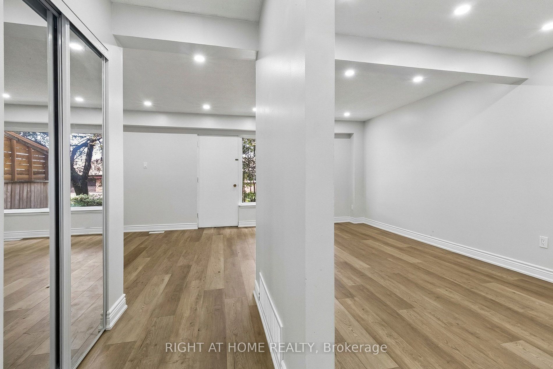 29 Cheatham Place, Toronto, ON M1B 1C1 photo 4