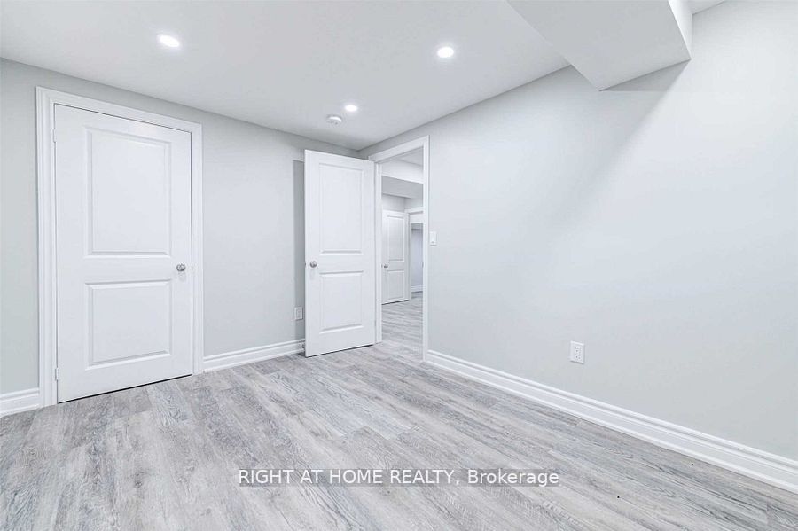 37 Marcel Brunelle Drive Bsmt, Whitby, ON L1P 0G9 photo 3