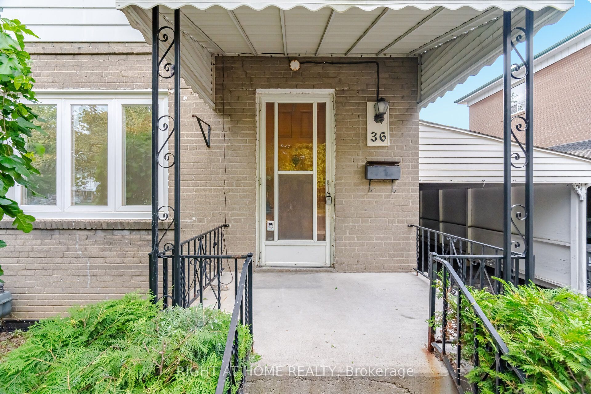 36 Rushley Drive, Toronto, ON M1P 3S5 photo 4