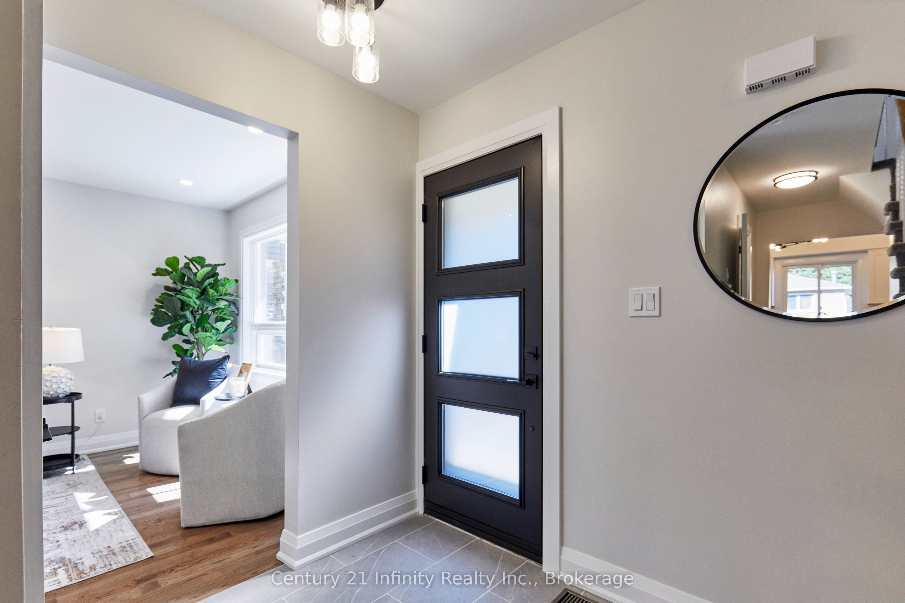 113 Daniels Crescent, Ajax, ON L1T 1Z1 photo 5