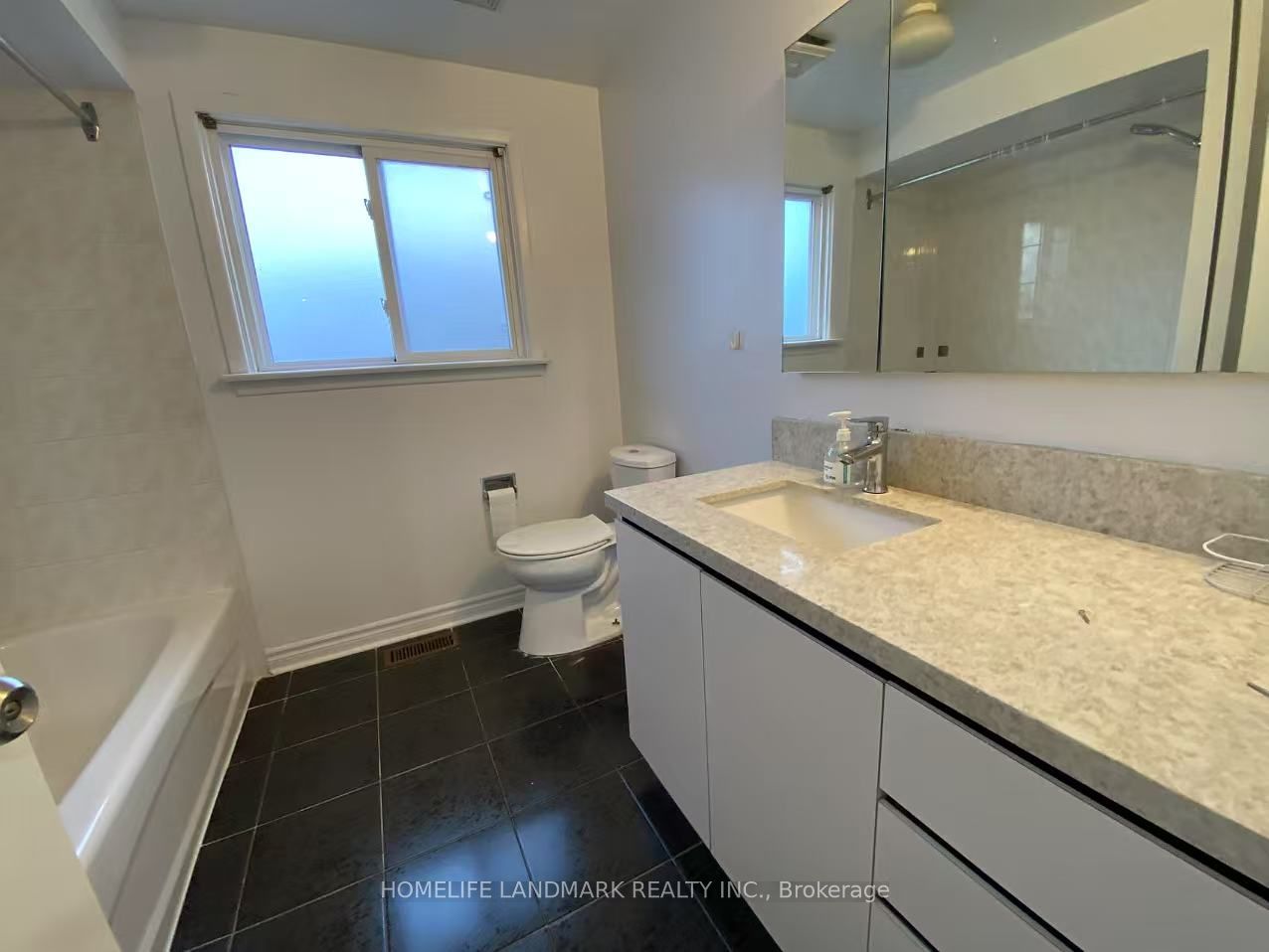43 Wakefield Crescent B2, Toronto, ON M1W 2C1 photo 2