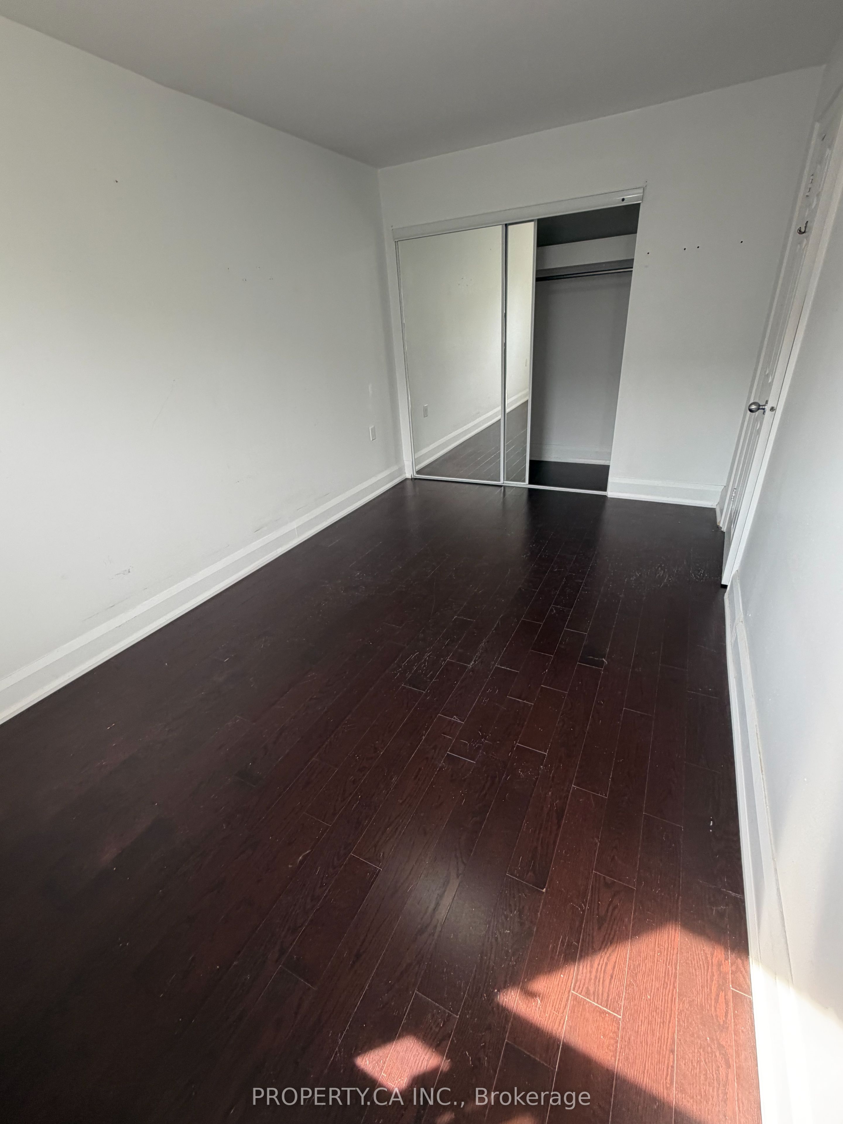 849 Broadview Avenue E 32, Toronto, ON M4K 2P9 photo 4
