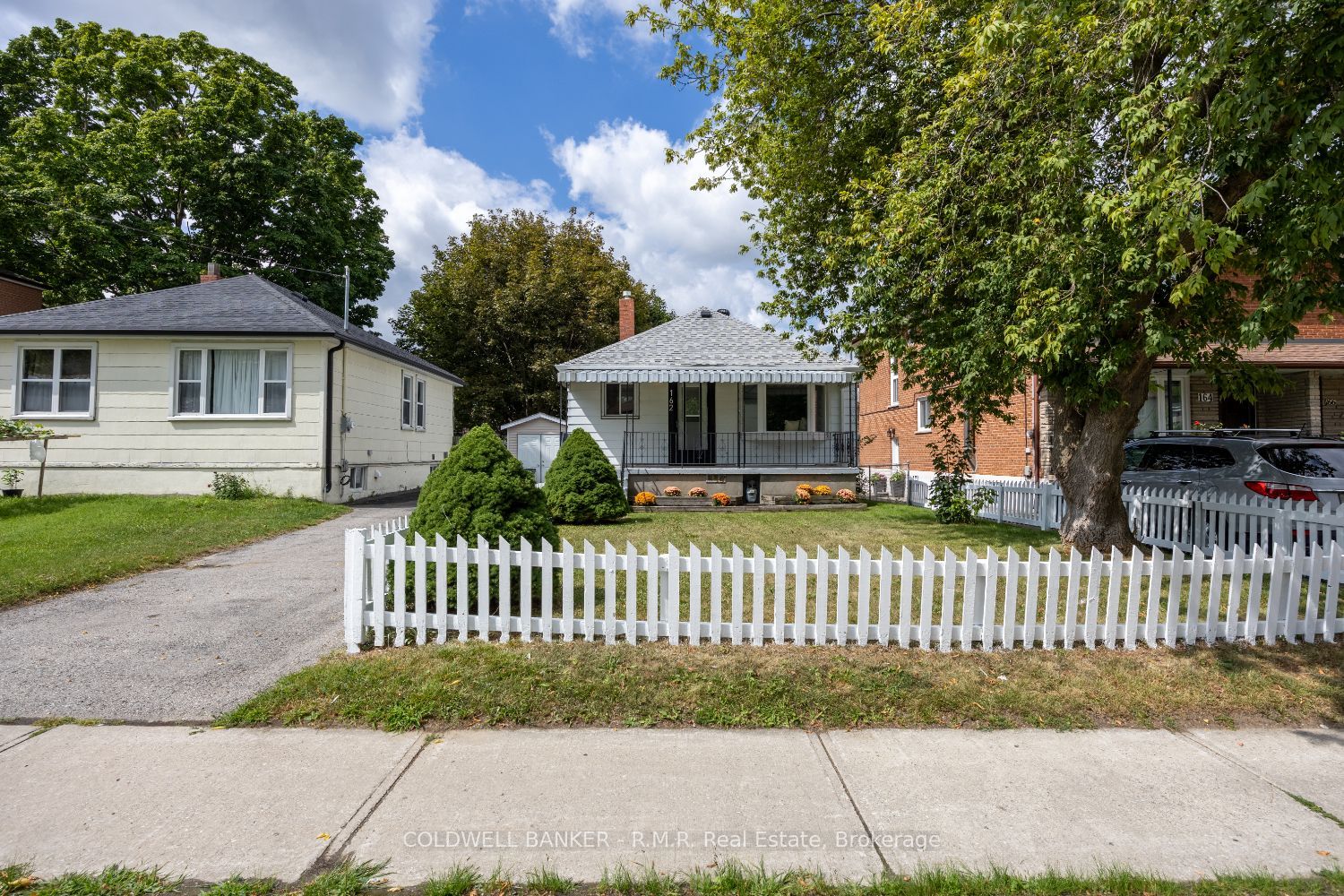162 Magnolia Avenue, Toronto, ON M1K 3K8 photo 3