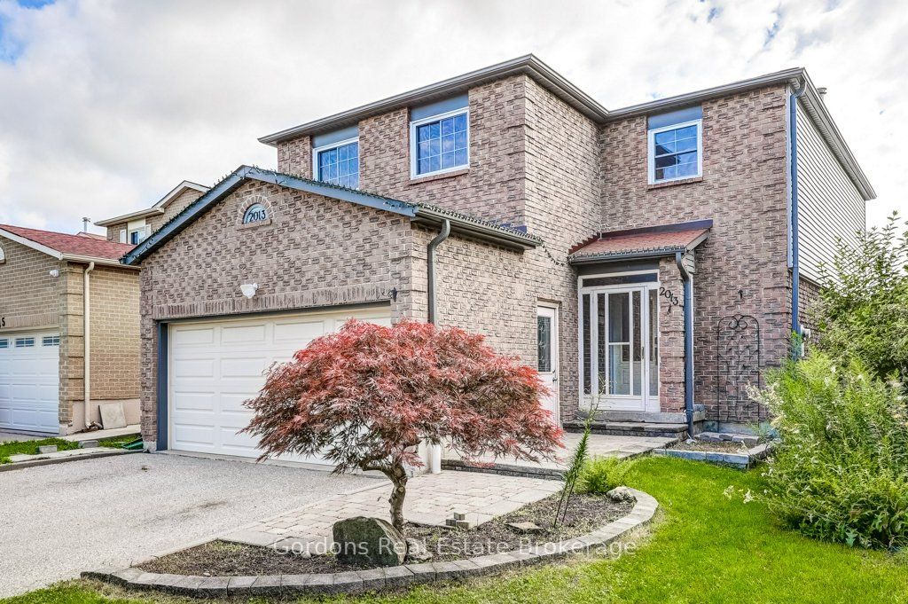 2013 Shay Drive, Pickering, ON L1X 1Y1
