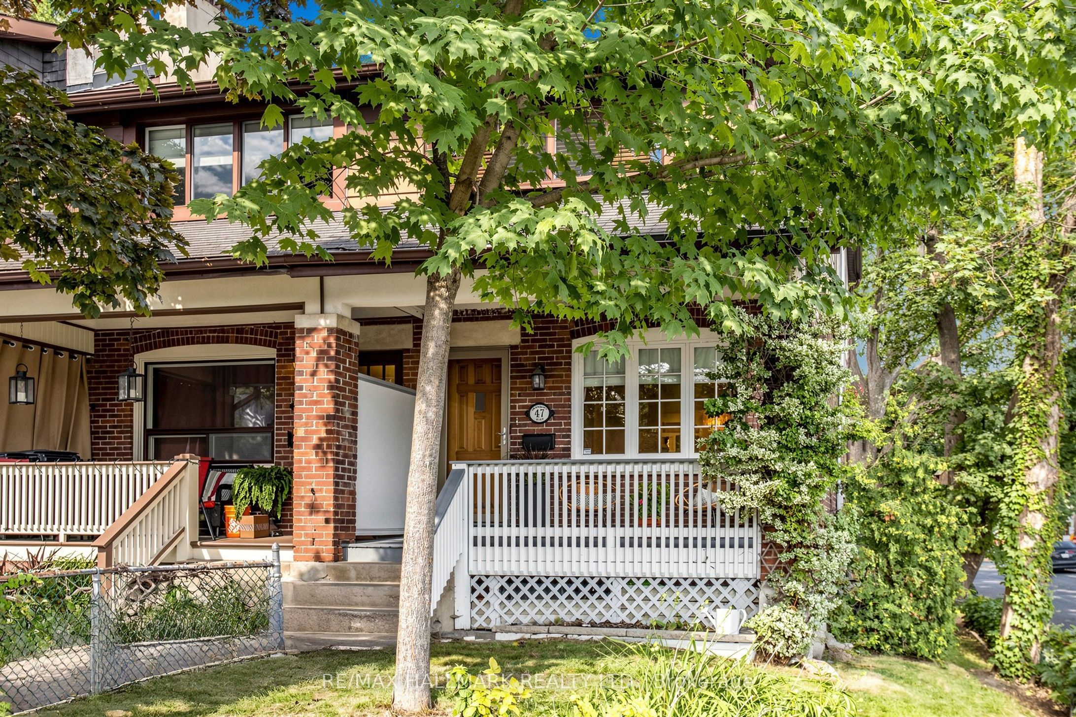 47 Glenmore Road, Toronto, ON M4L 3M2