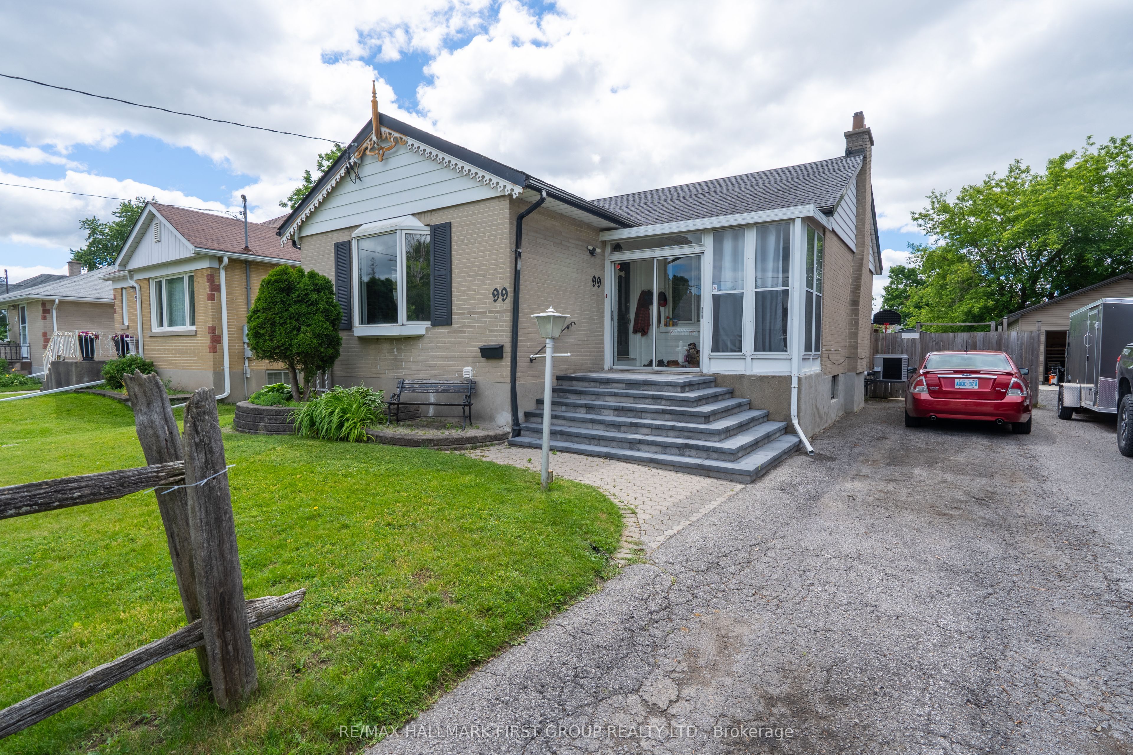 99 Pontiac Avenue, Oshawa, ON L1G 3M1 photo 3