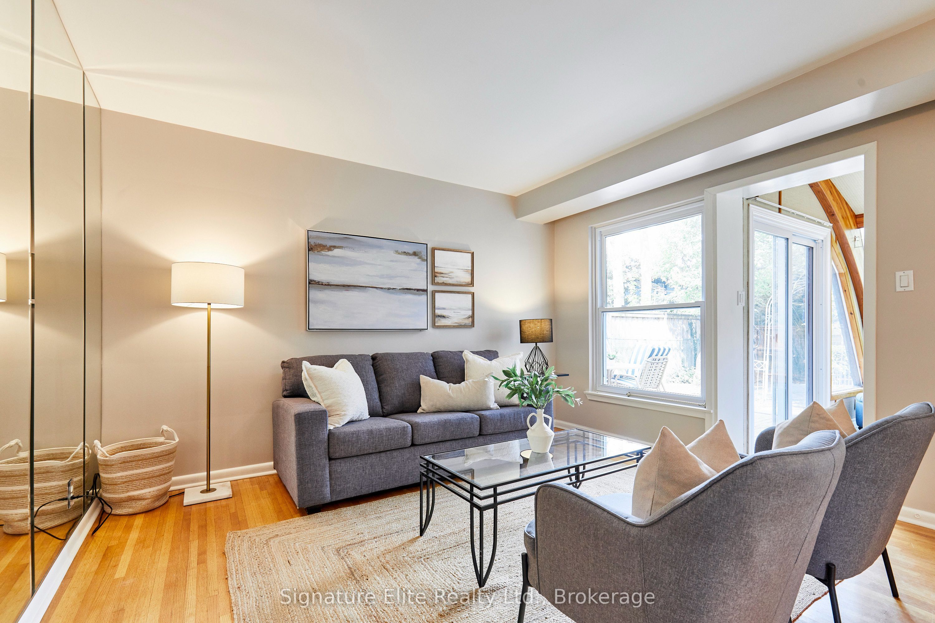 7 Lyncroft Drive, Toronto, ON M1E 1X6 photo 3