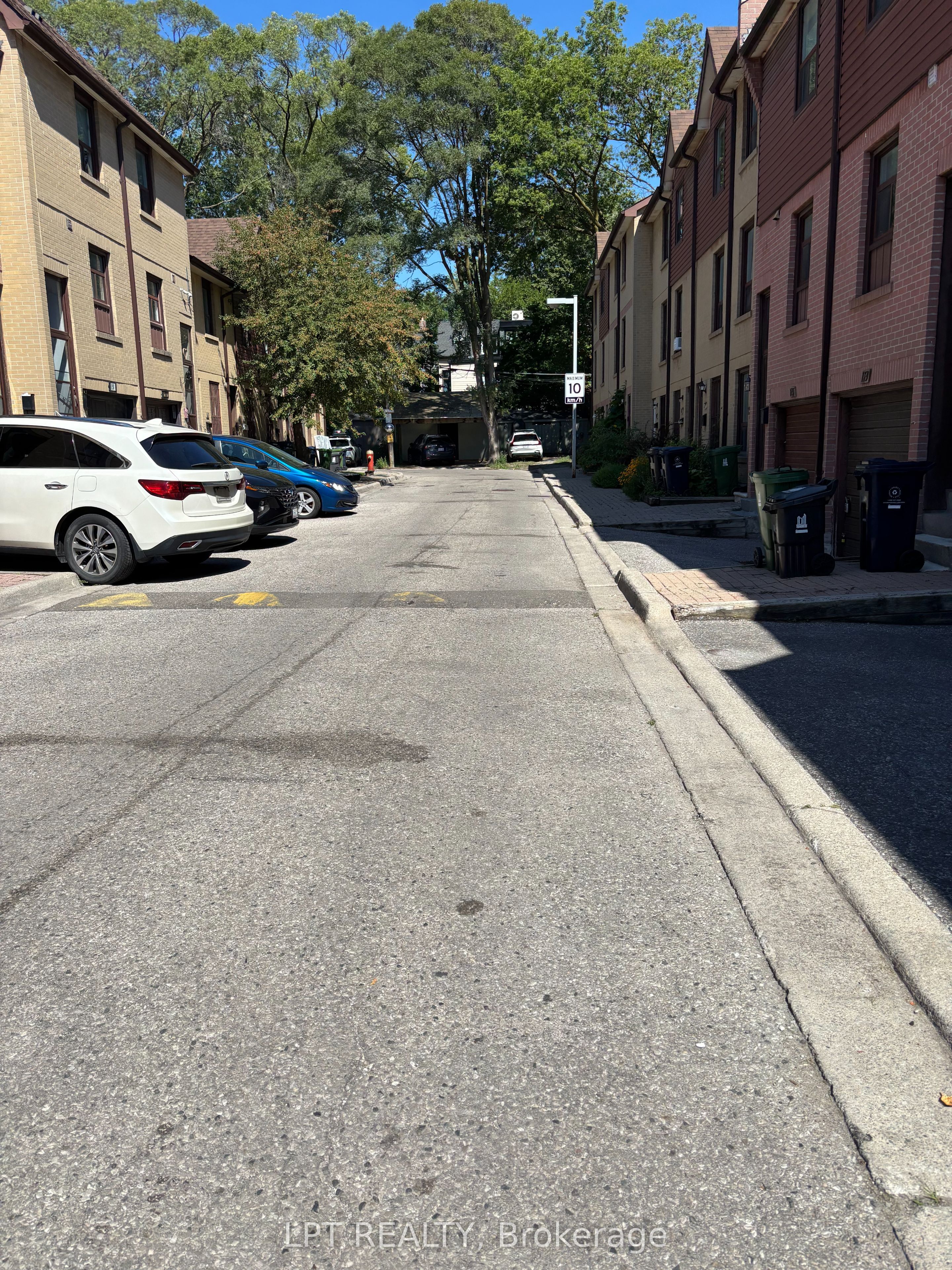 275 Broadview Avenue 167, Toronto, ON M4M 3H5 photo 2