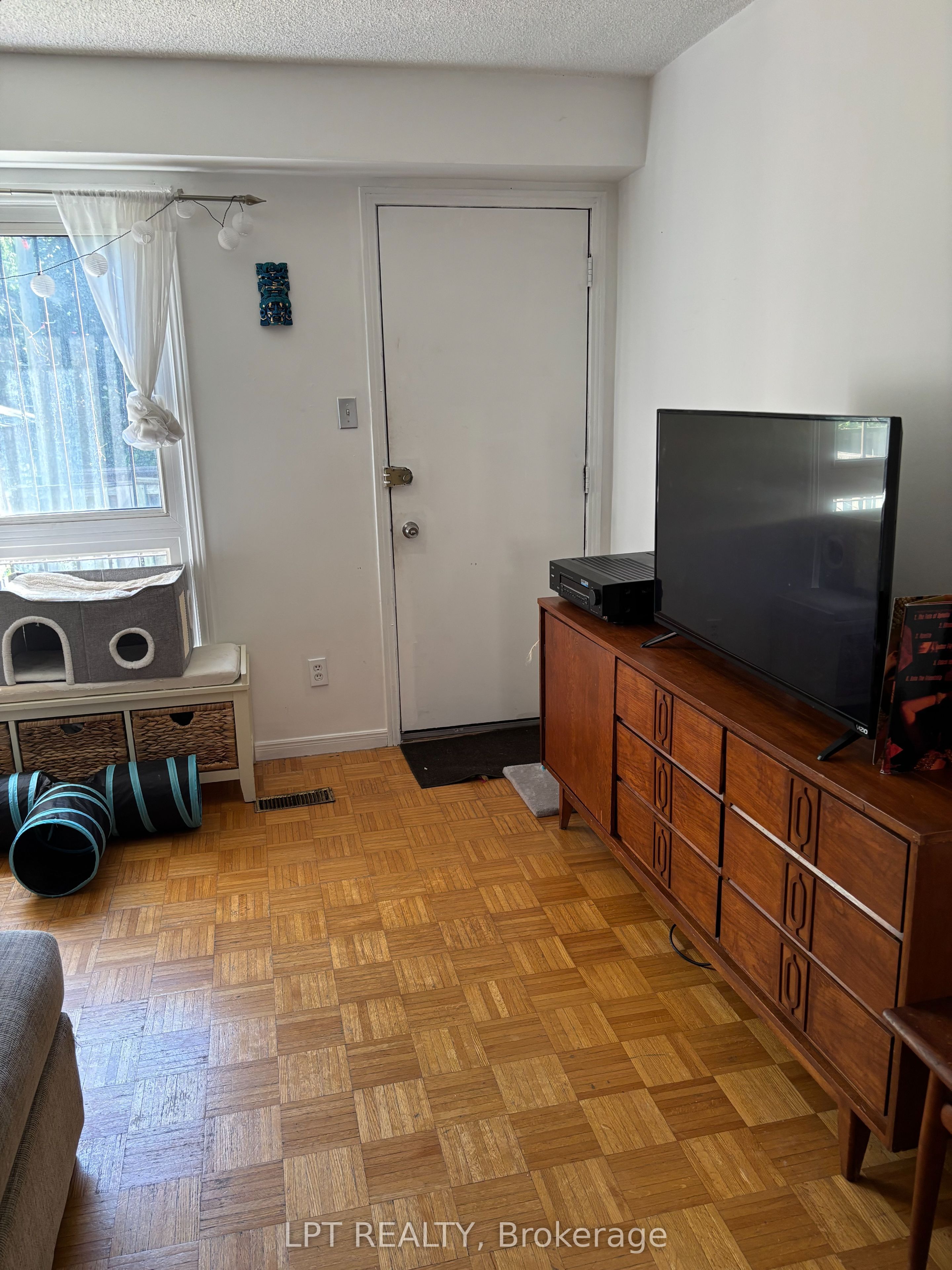 275 Broadview Avenue 167, Toronto, ON M4M 3H5 photo 3