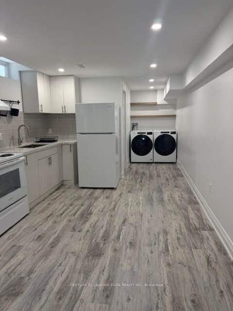 26 Doric Street Lower, Ajax, ON L1S 7H5 photo 2