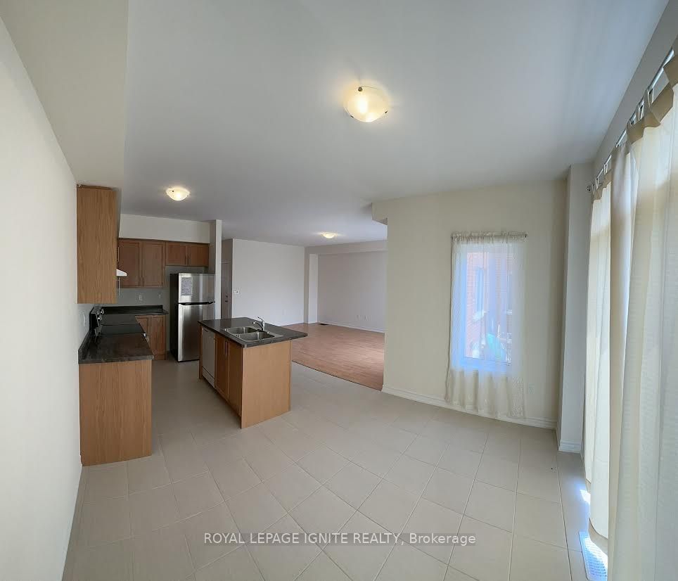 25 Jack Potts Way, Clarington, ON L1E 0E8 photo 2
