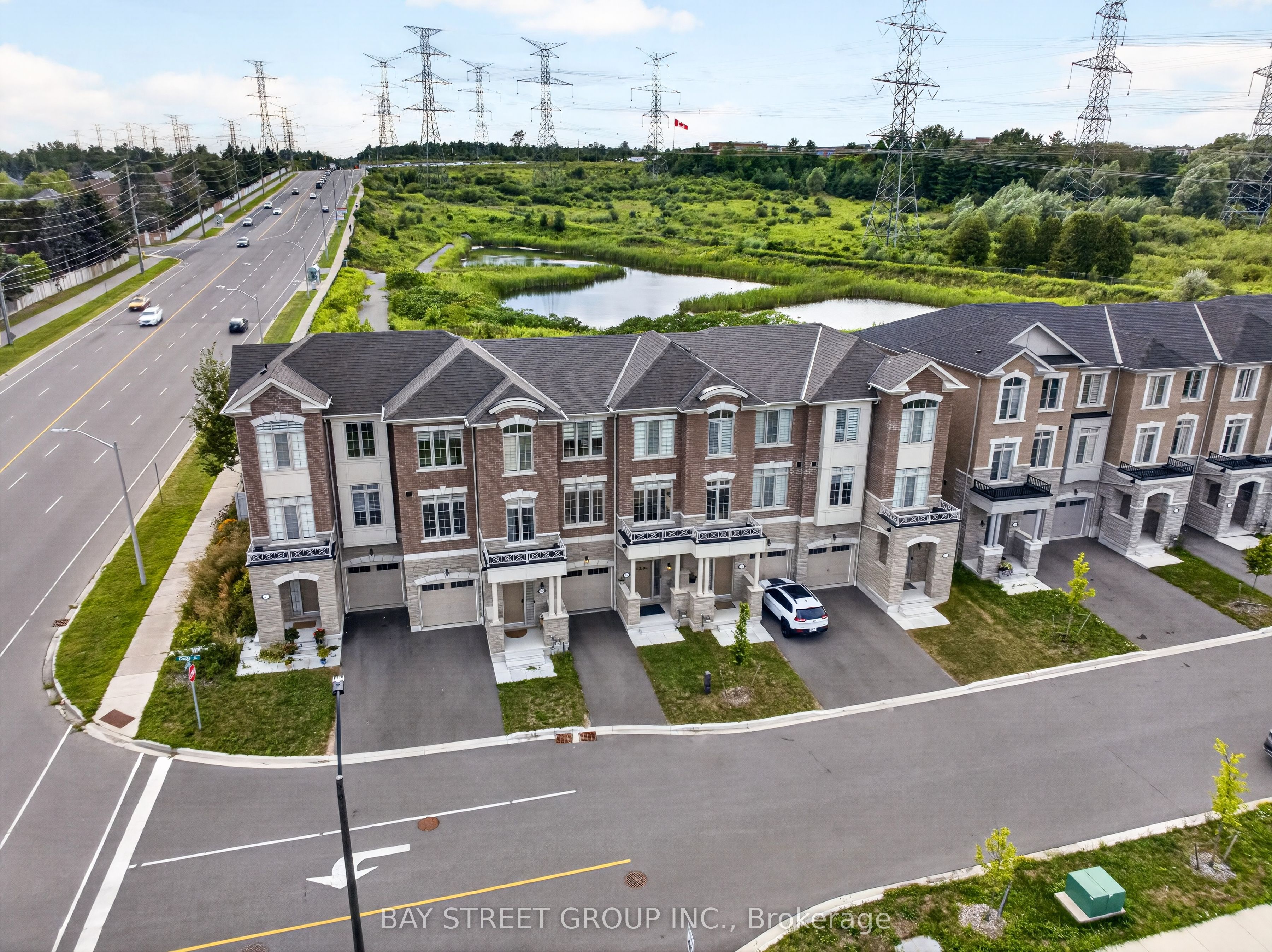 39 Coote Court, Ajax, ON L1T 0P5 photo 2