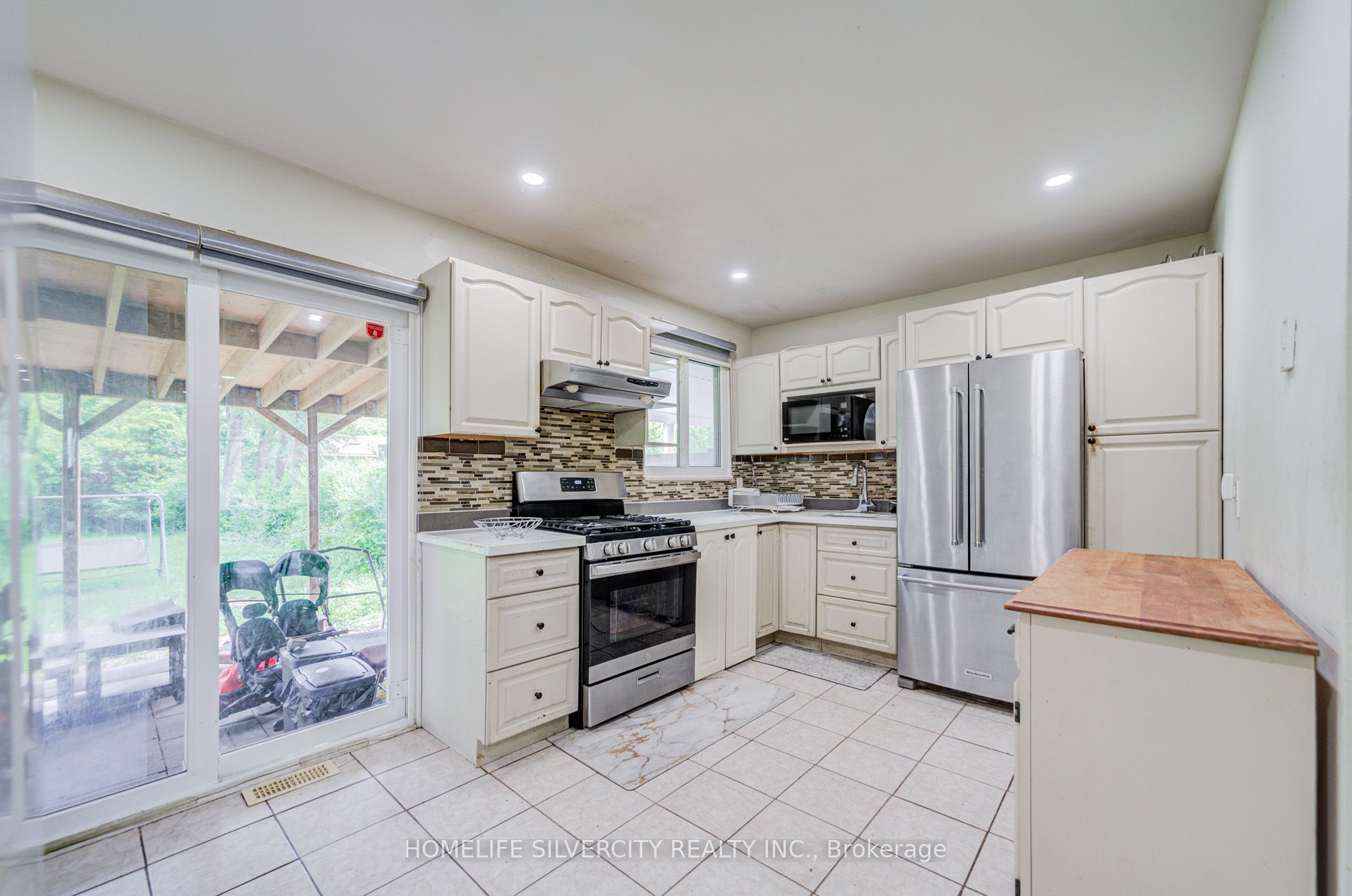 160 Purvis Crescent, Toronto, ON M1B 1H9 photo 5