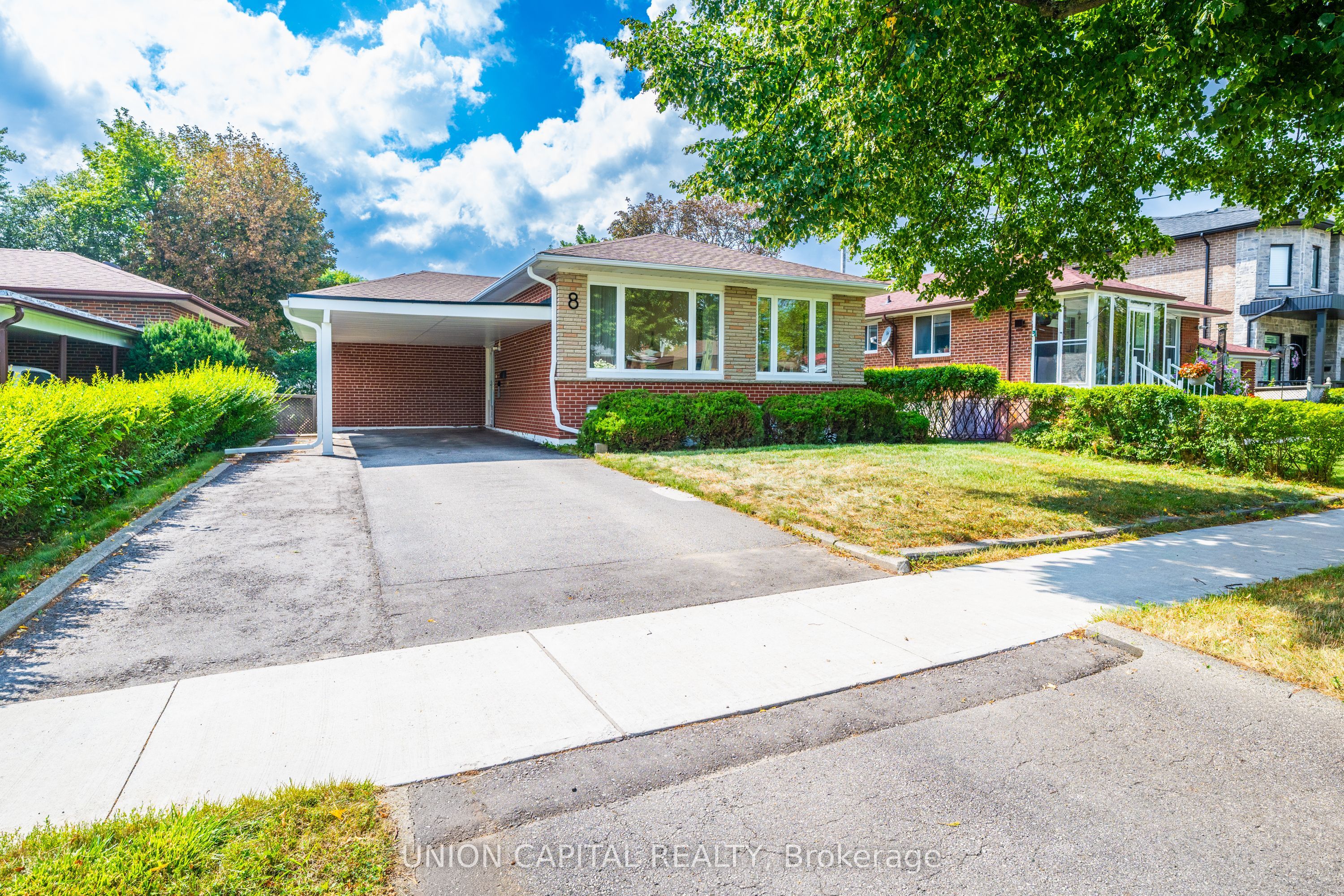 8 Baybrook Crescent, Toronto, ON M1H 2R6