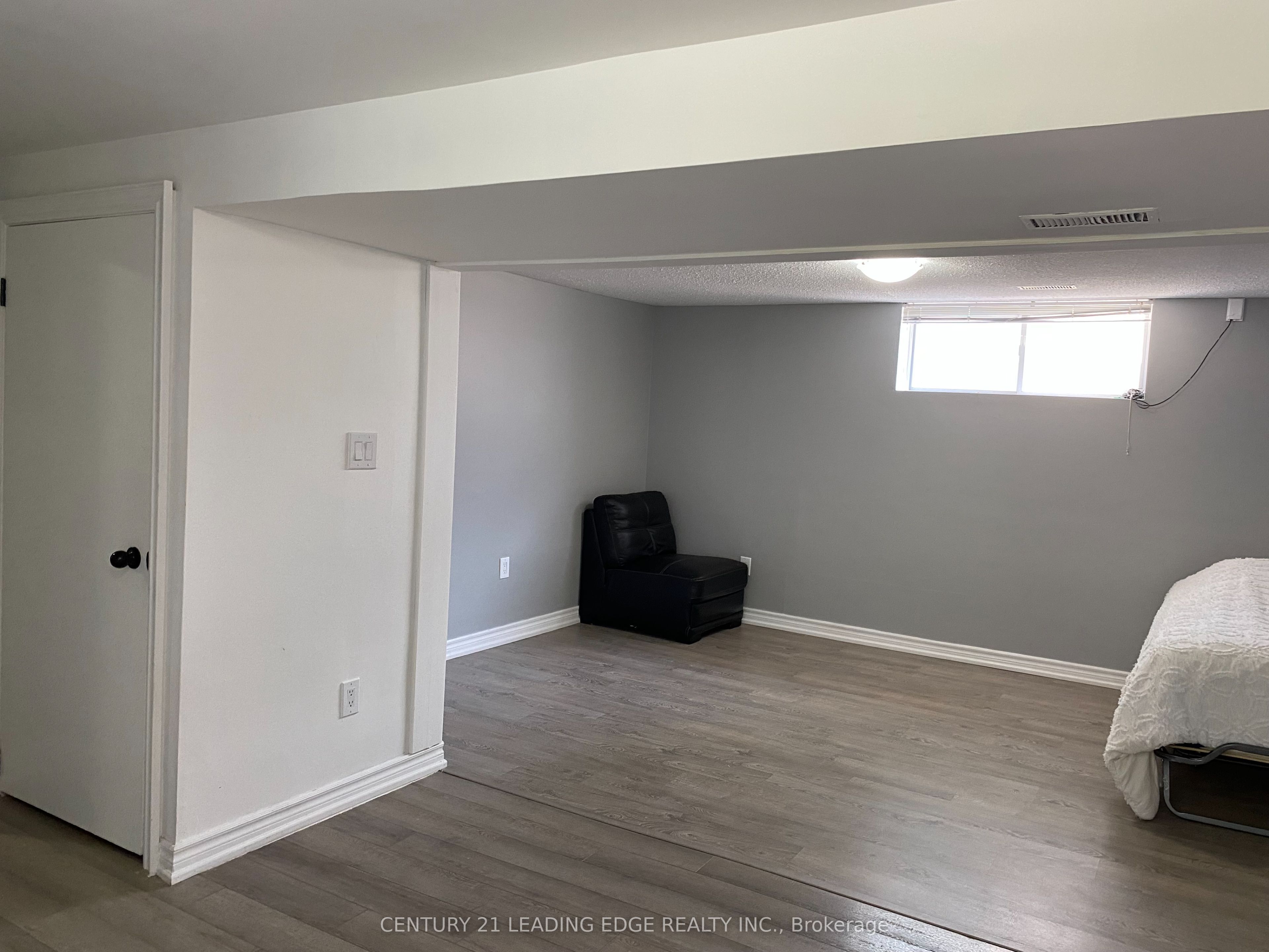 174 Island Road BSMT, Toronto, ON M1C 2P8 photo 5