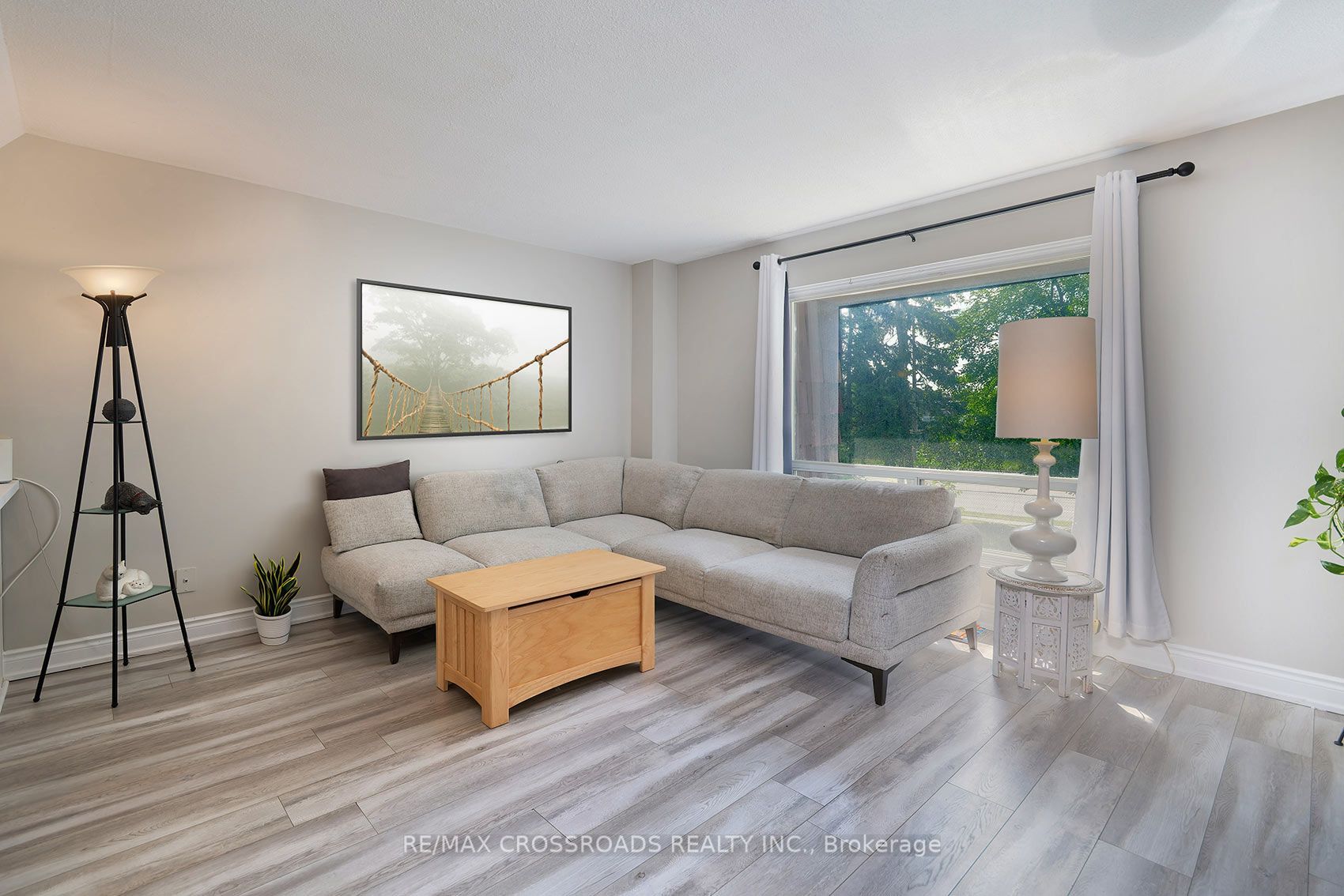 10 Rodda Boulevard 65, Toronto, ON M1E 2Z6 photo 4