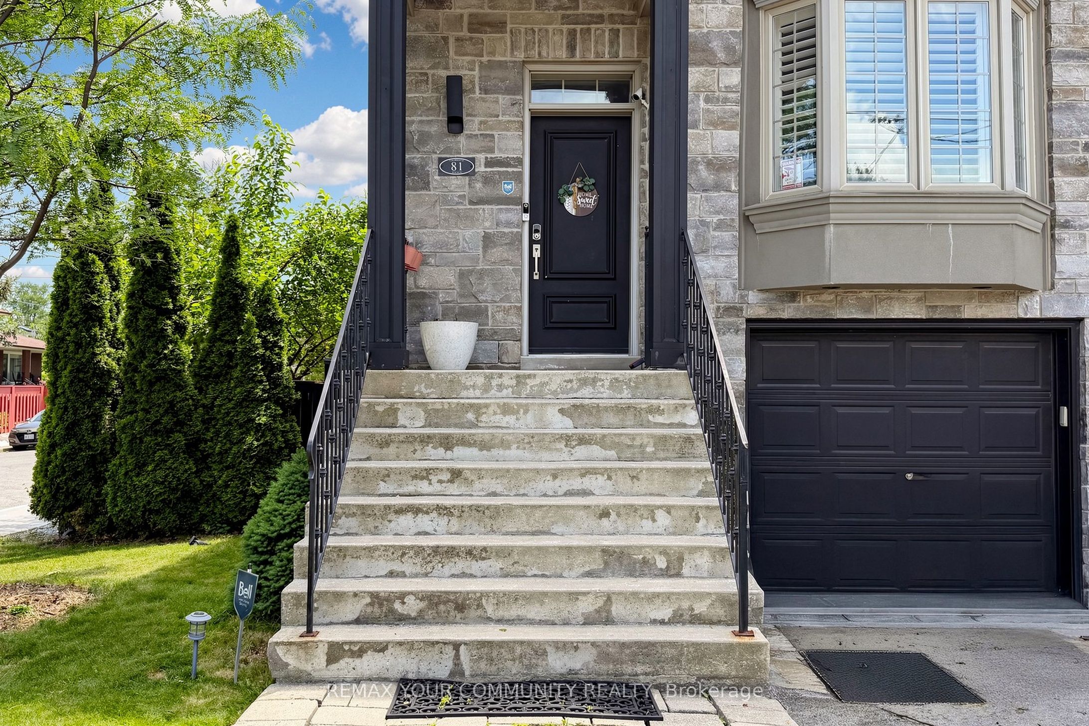 81 Galbraith Avenue, Toronto, ON M4B 2B6 photo 2