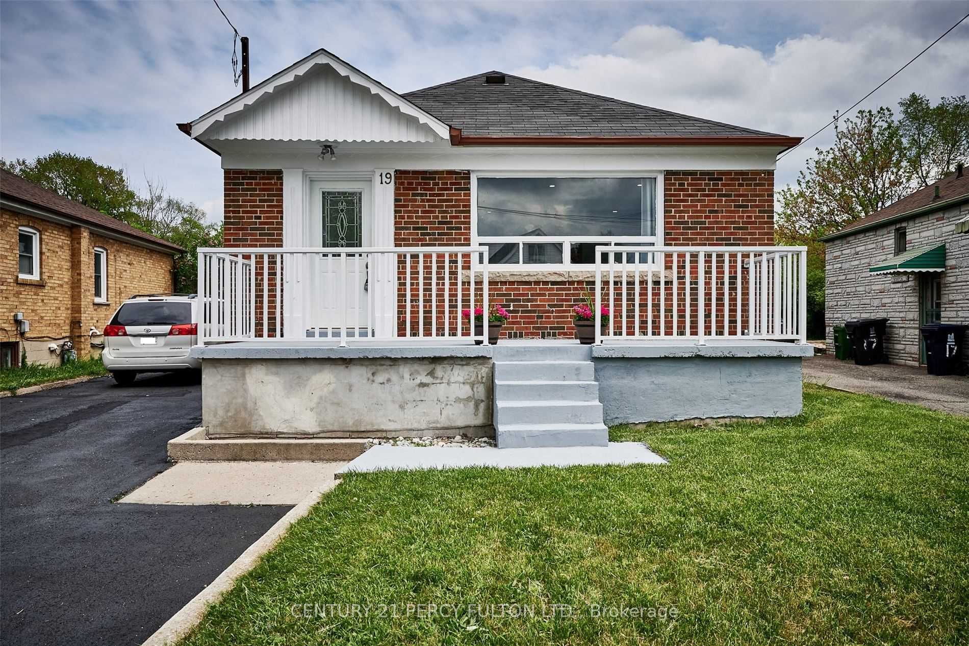 19 Lynvalley Crescent Bsmt 1, Toronto, ON M1R 2V1