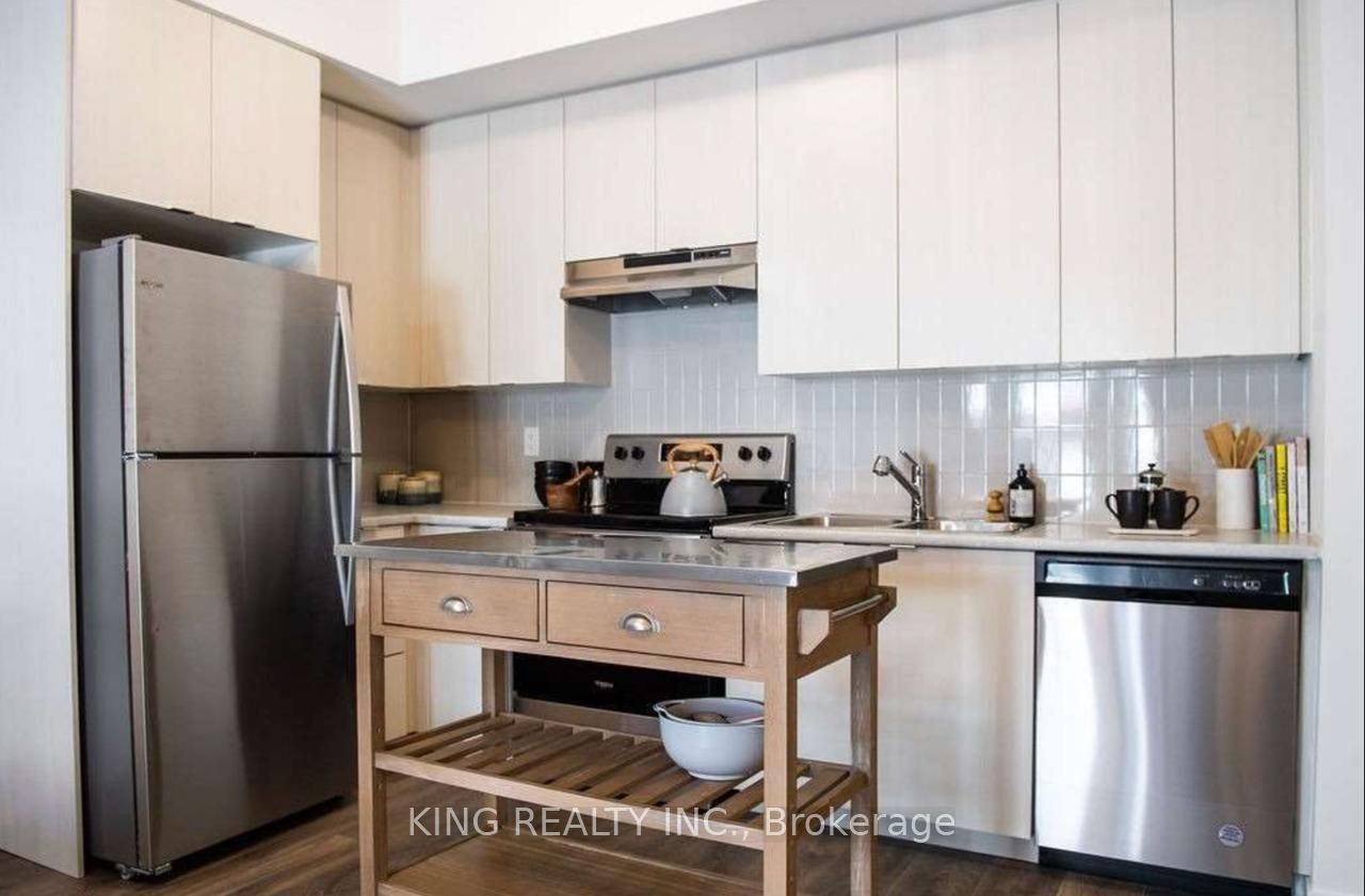 1525 Kingston Road W 411, Pickering, ON L1V 0E9 photo 2