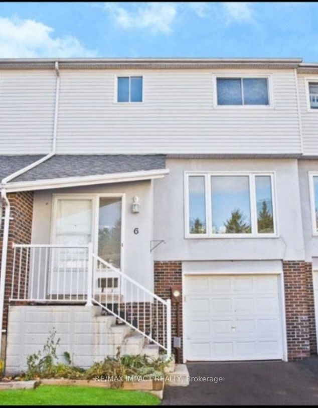 301 Garden Street 6, Whitby, ON L1N 3W3