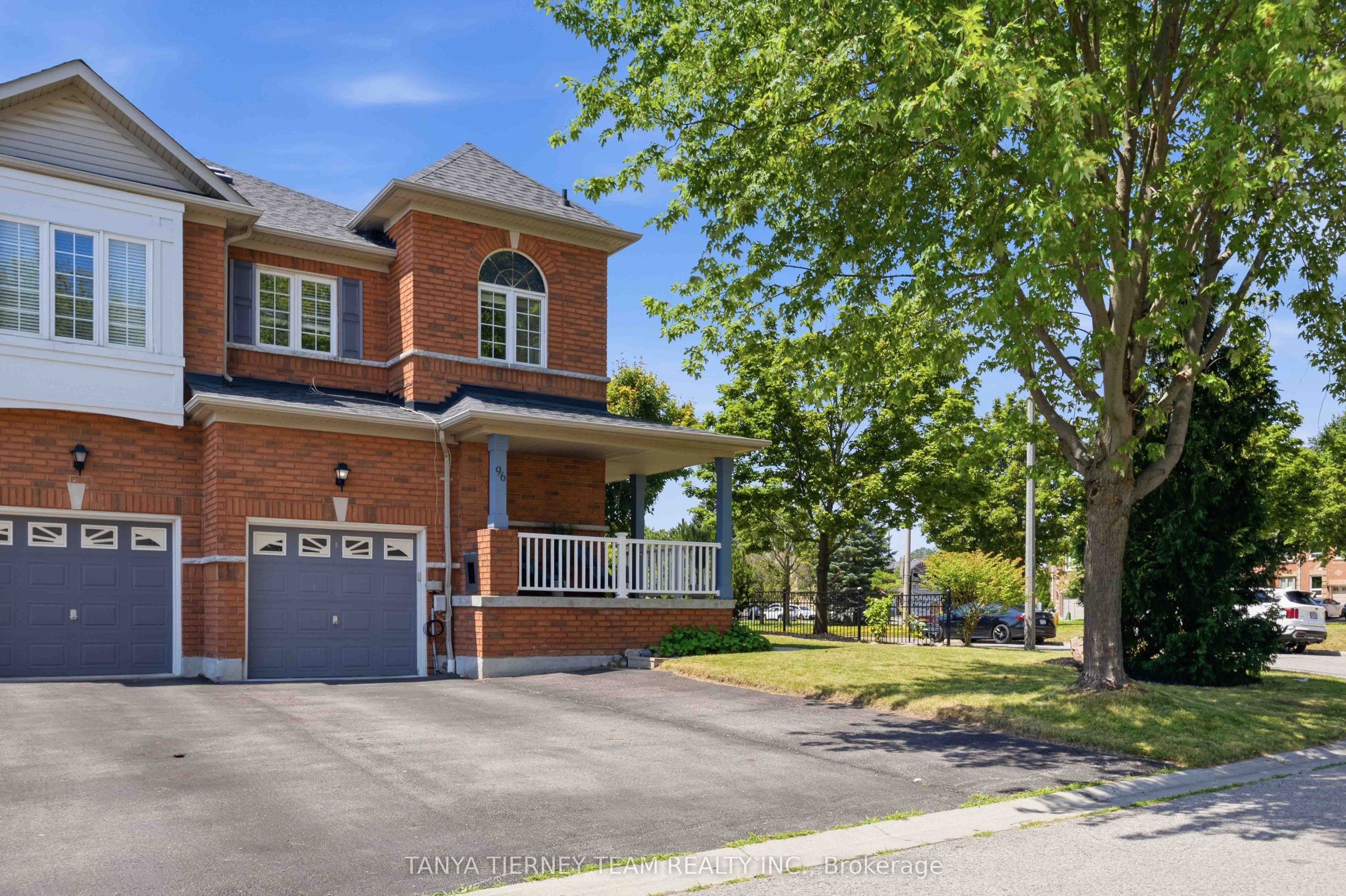 96 Robideau Place, Whitby, ON L1R 3G7 photo 3