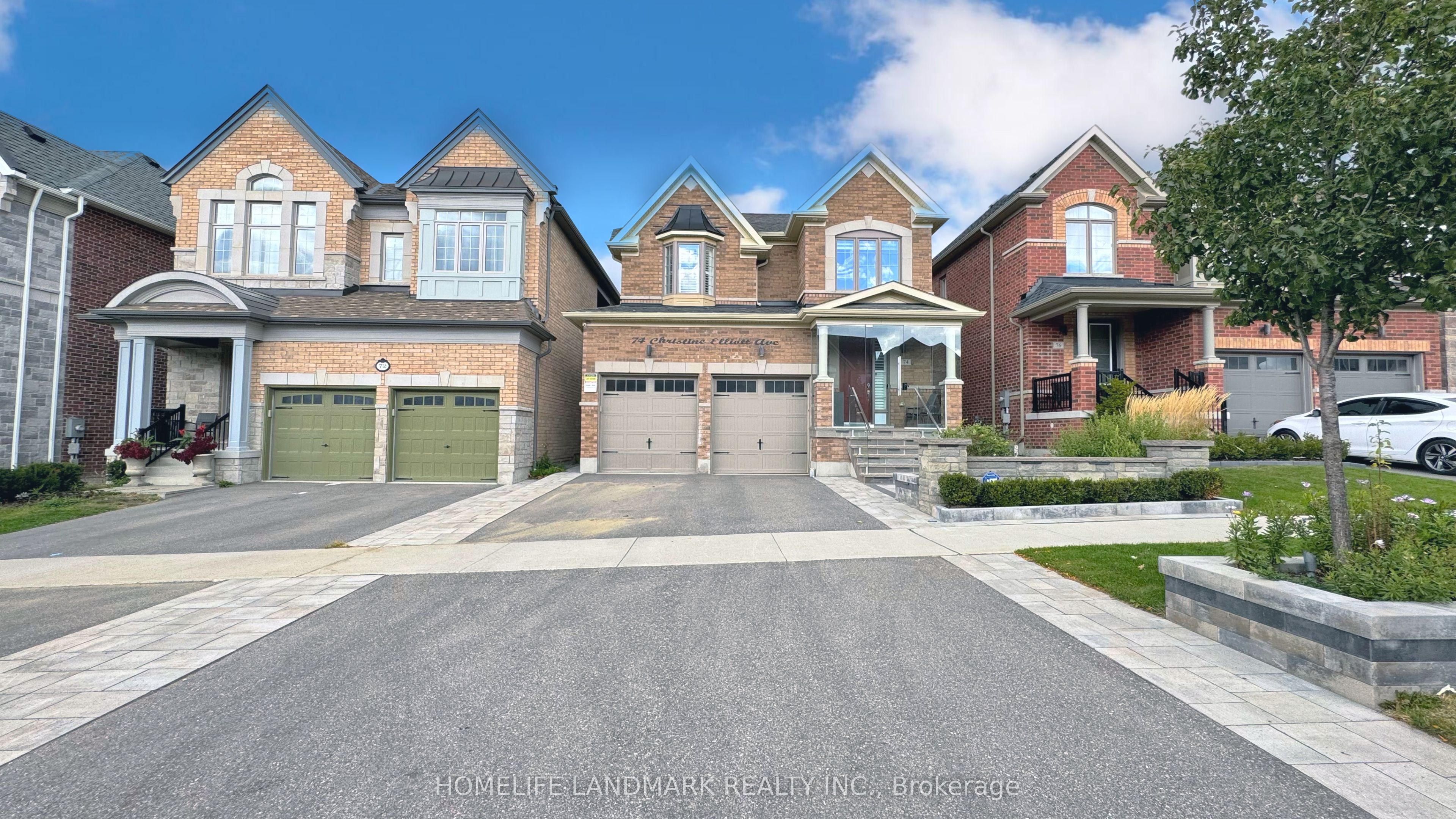74 Christine Elliott Avenue, Whitby, ON L1P 0E1