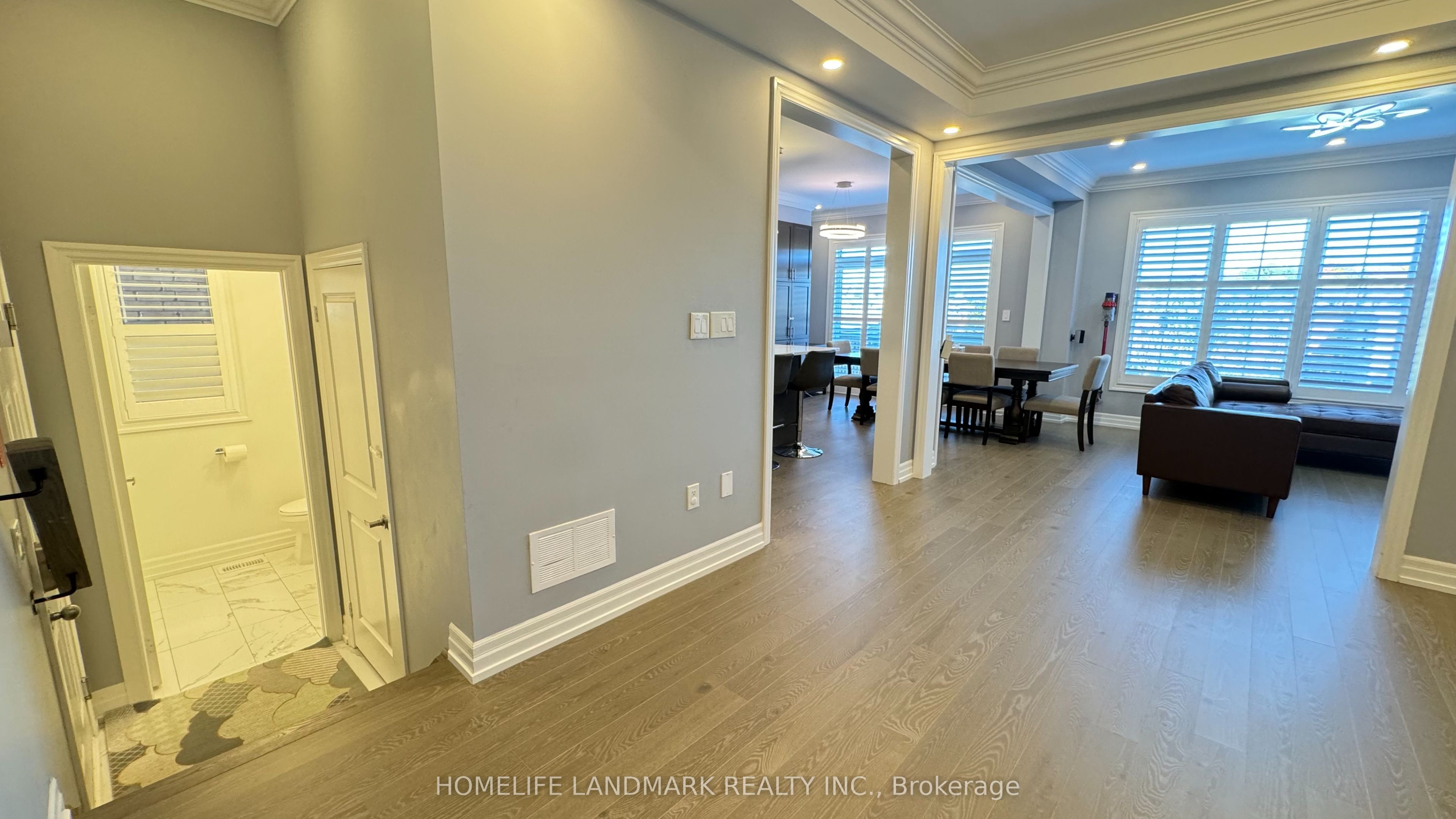 74 Christine Elliott Avenue, Whitby, ON L1P 0E1 photo 5