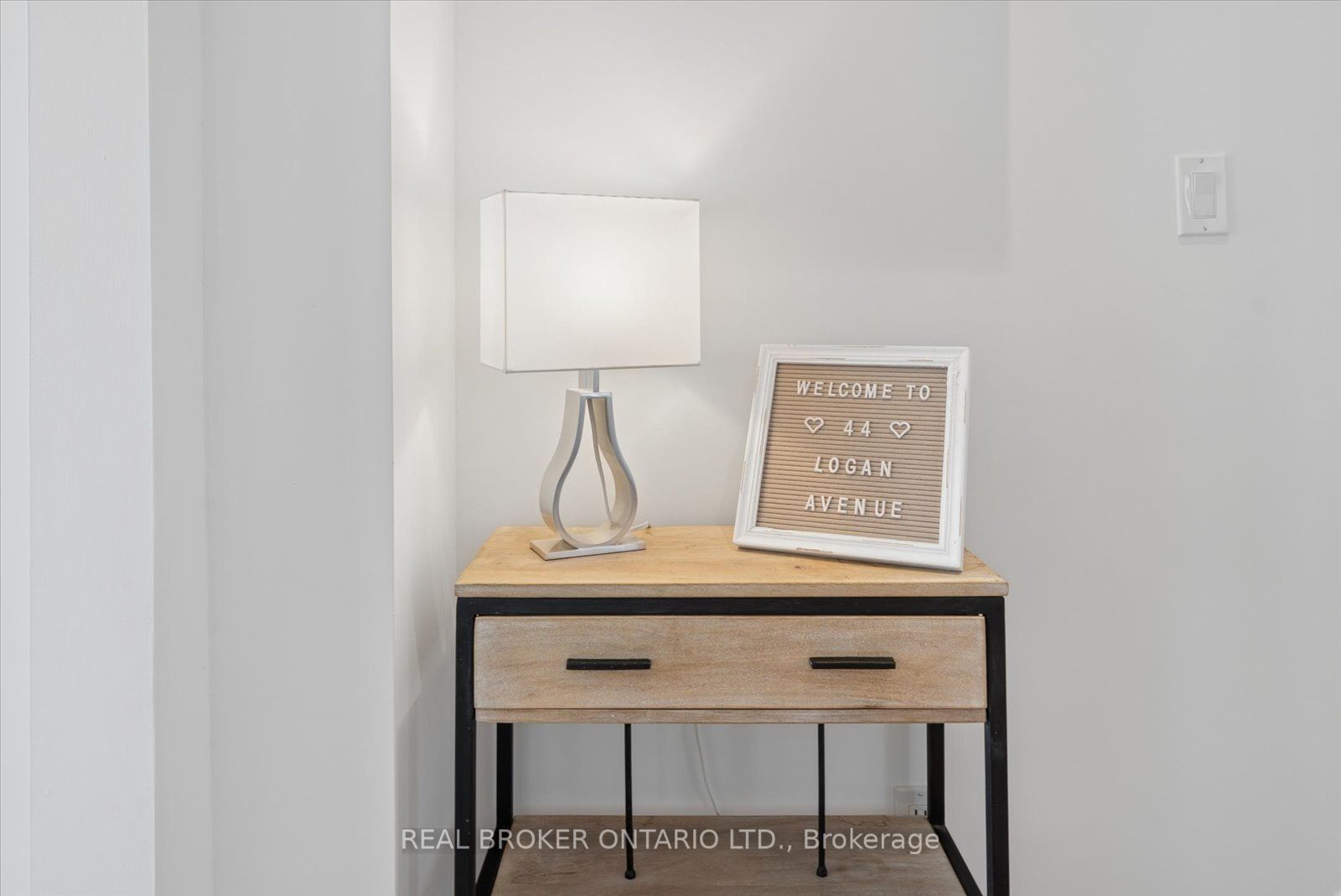44 Logan Avenue, Toronto, ON M4M 2M8 photo 4