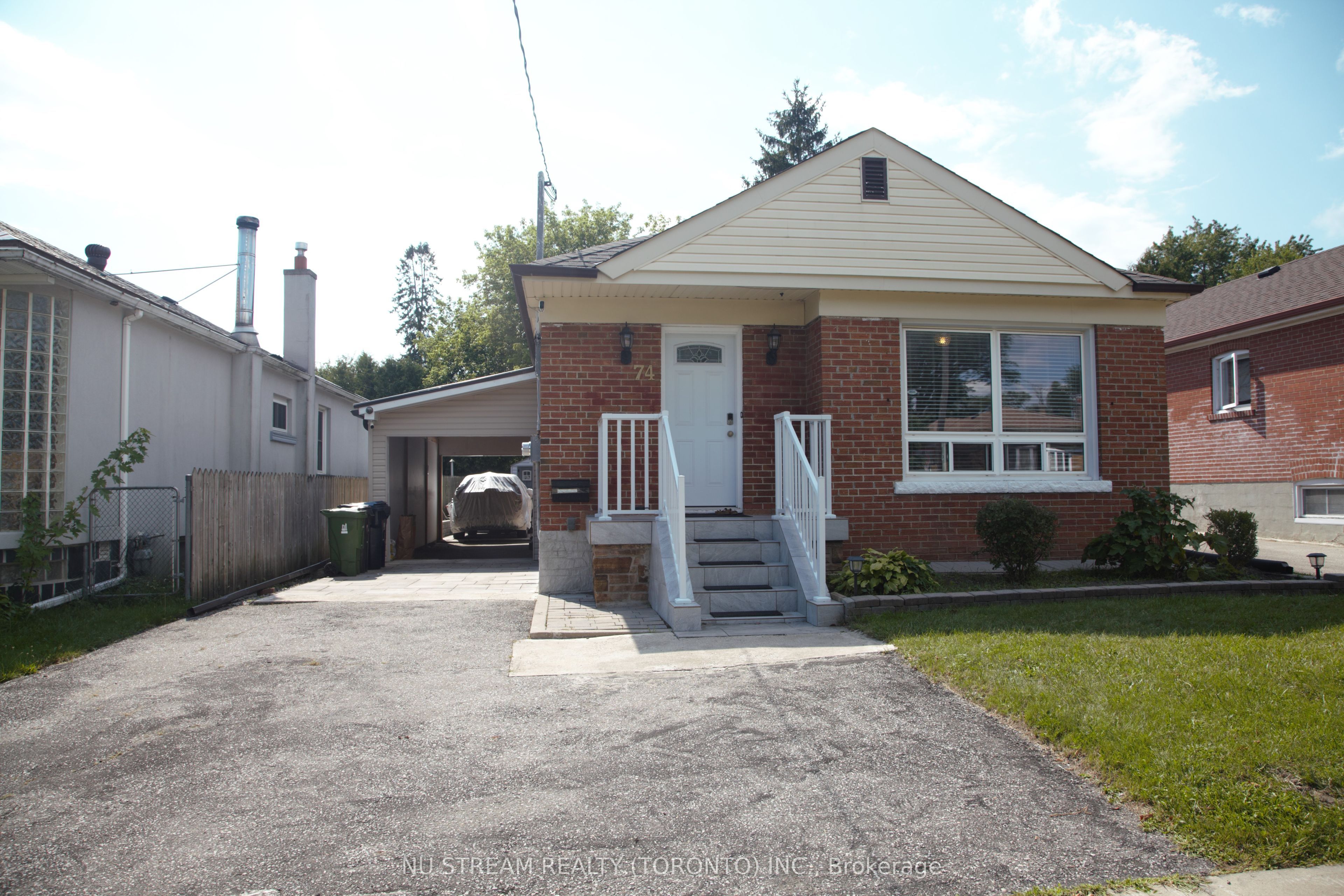 74 Wye Valley Road, Toronto, ON M1P 2A6