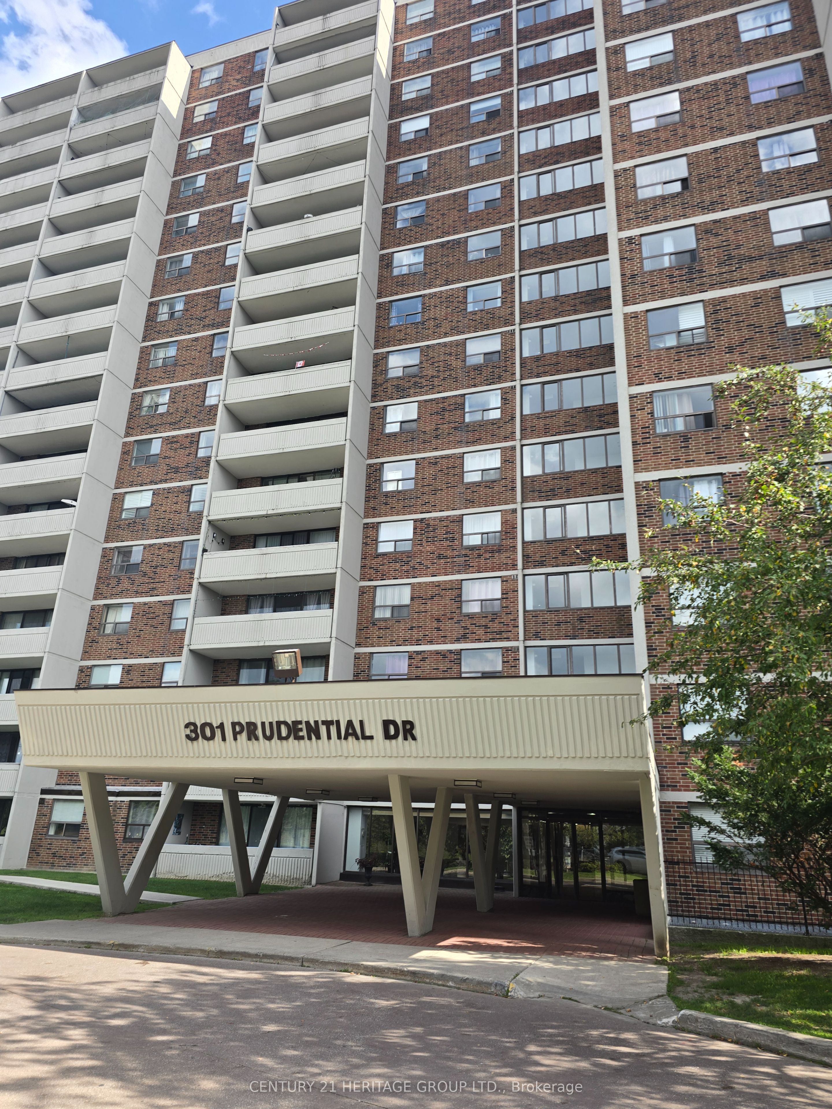 301 Prudential Drive 1708, Toronto, ON M1P 4V3