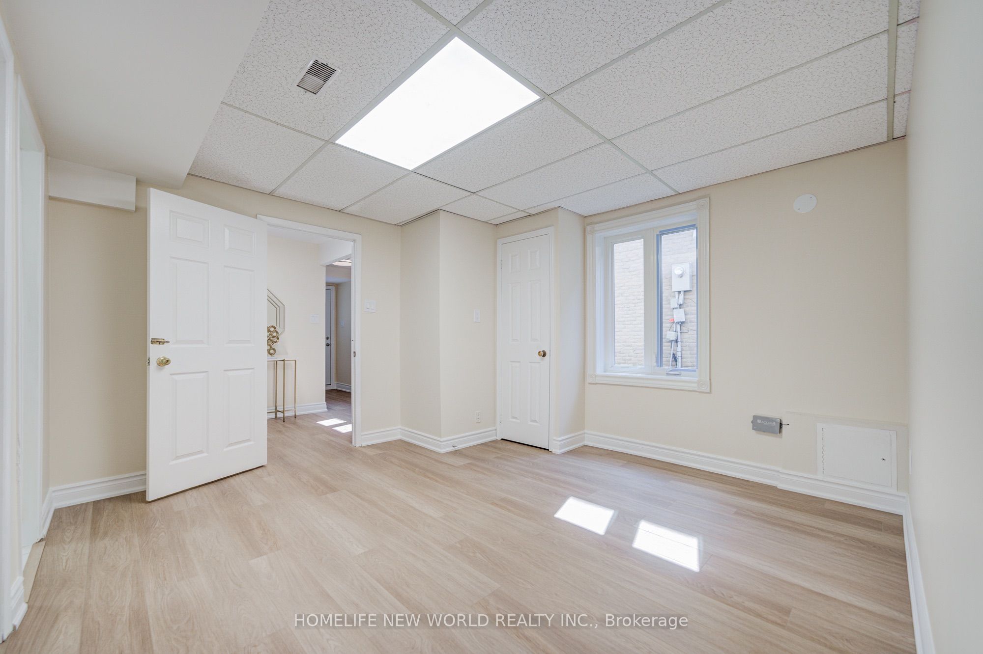 46 Tineta Crescent, Toronto, ON M1S 2Y6 photo 3