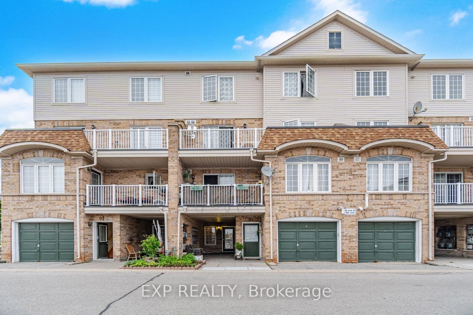 200 Mclevin Avenue 93, Toronto, ON M1B 6C8