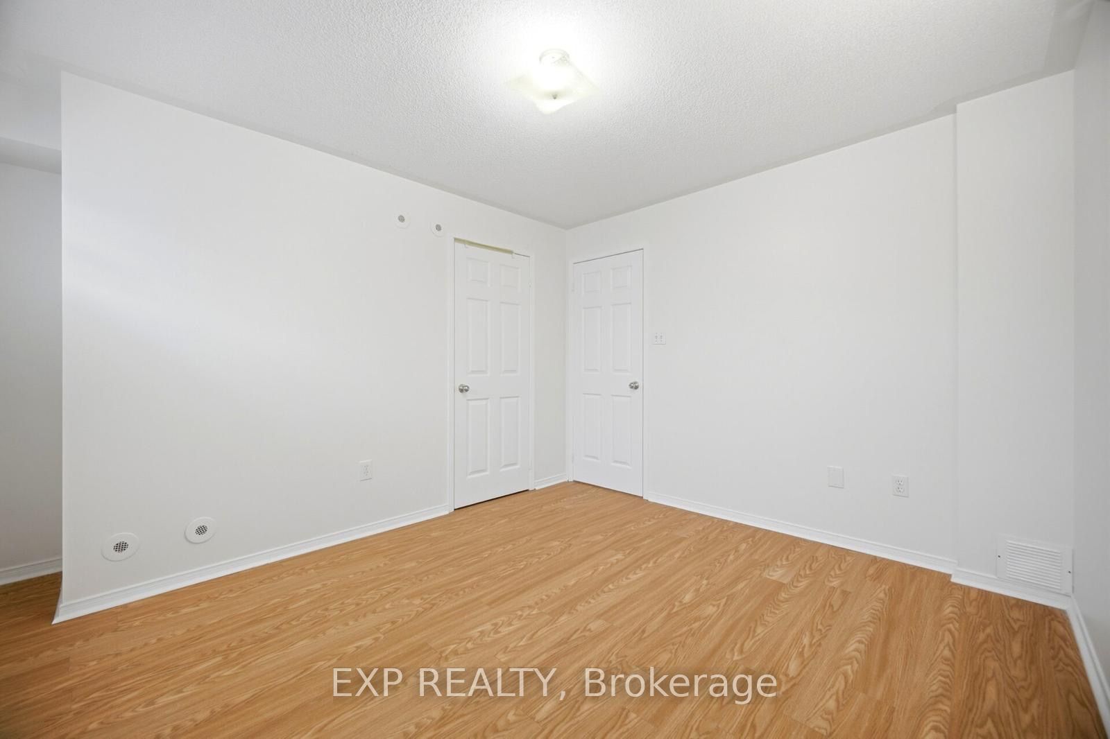 200 Mclevin Avenue 93, Toronto, ON M1B 6C8 photo 3