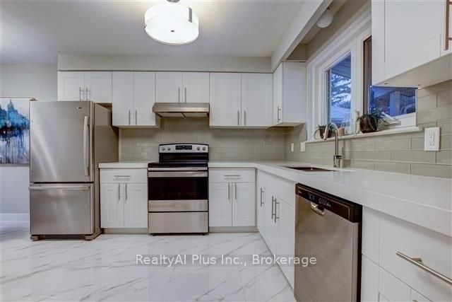 22 Havendale Road Lower, Toronto, ON M1S 1E1 photo 5