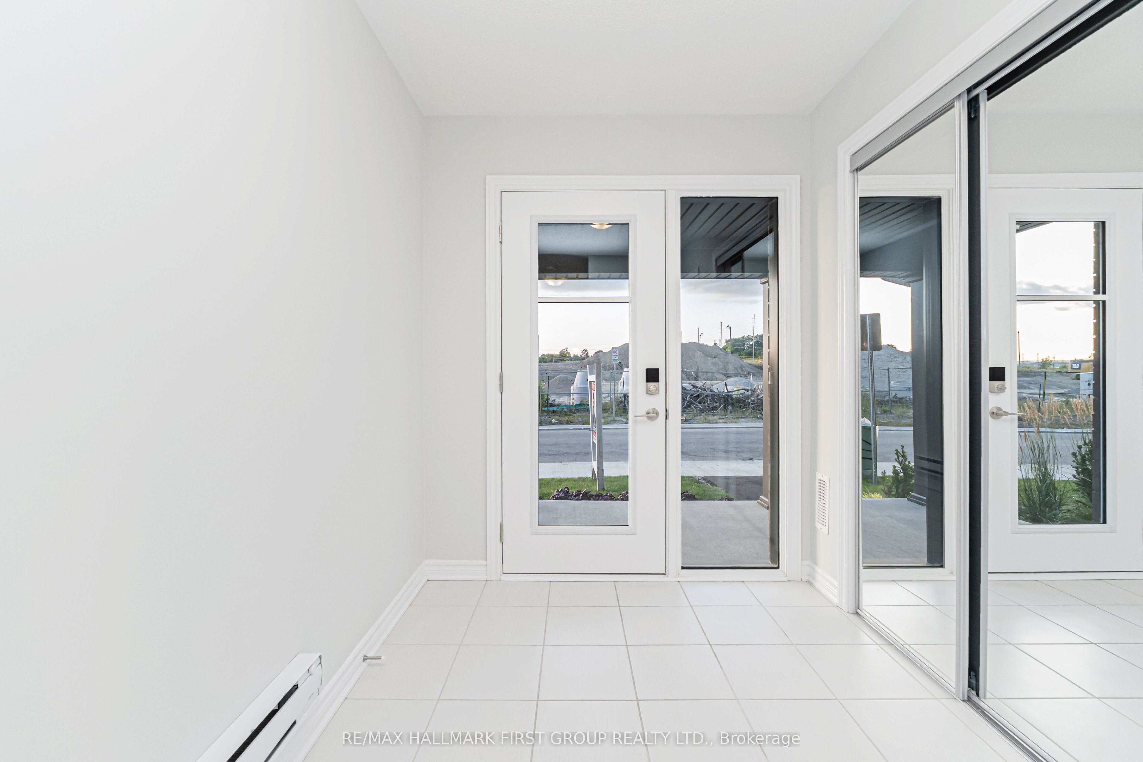 1178 Greentree Path, Oshawa, ON L1H 8L7 photo 5