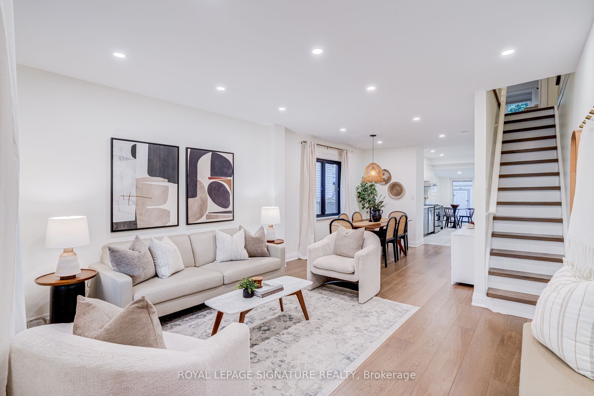 222 Queensdale Avenue, Toronto, ON M4C 2B2 photo 4